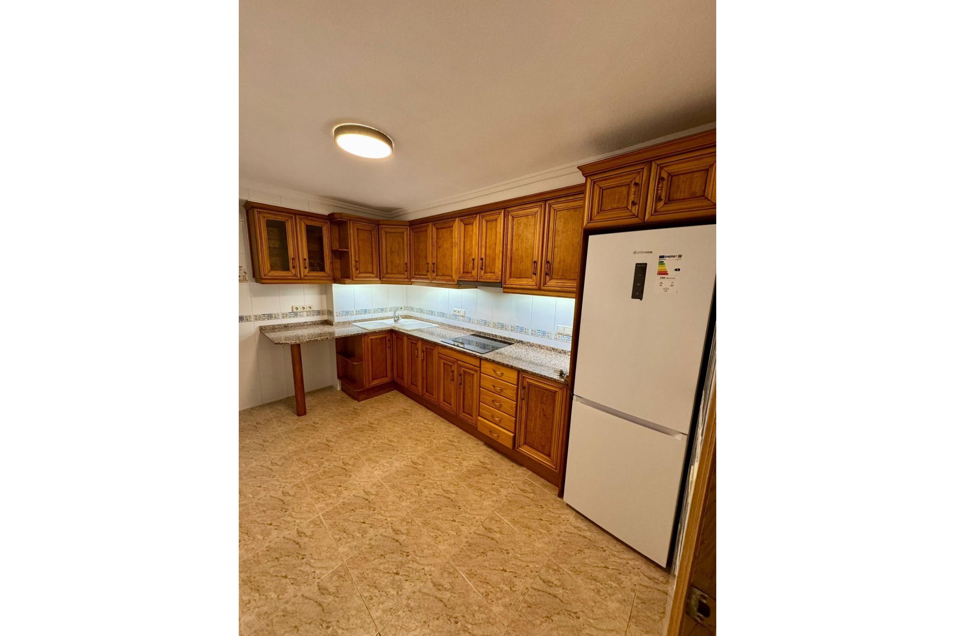 Segunda mano - Apartamento -
Torrevieja - Centro