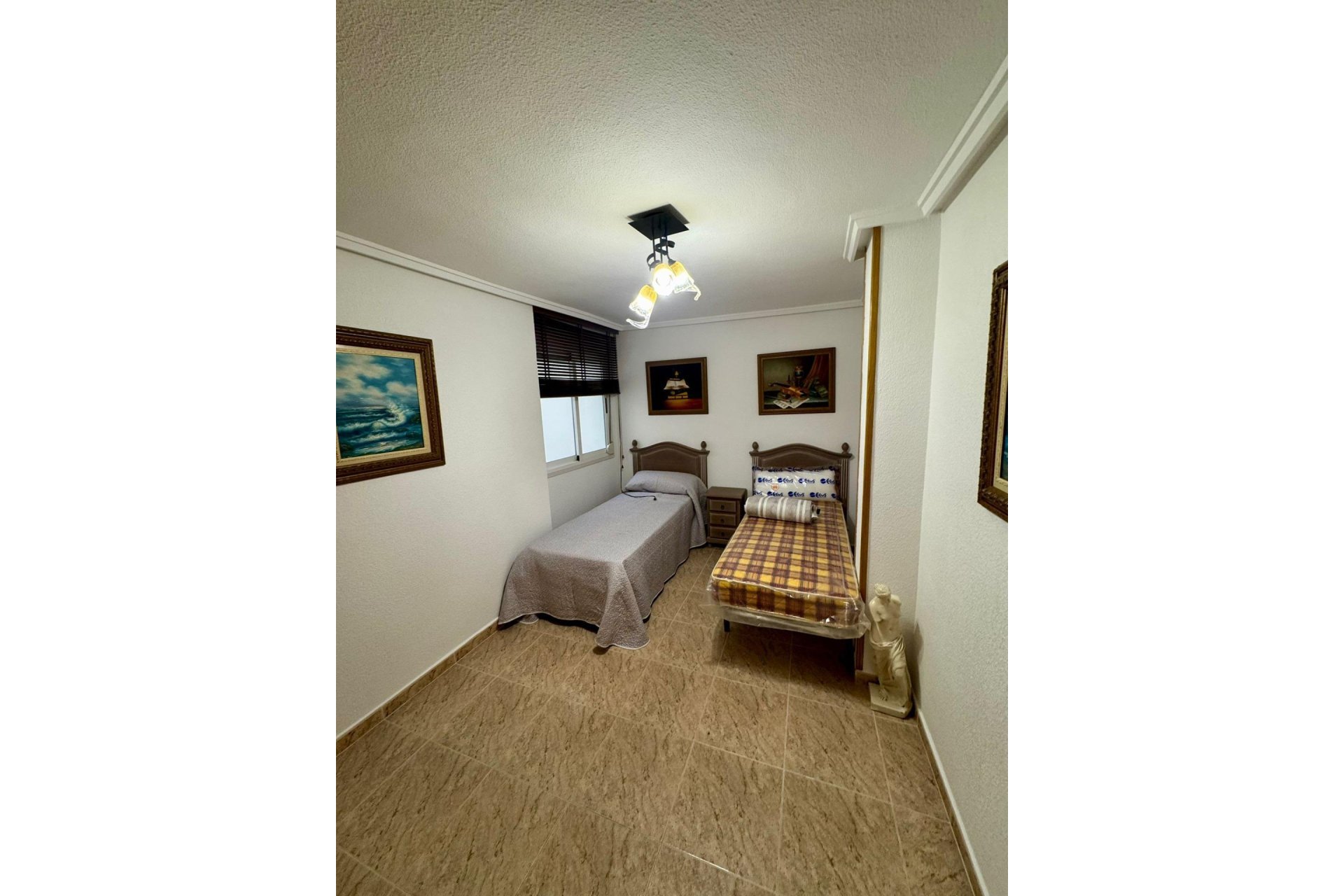 Segunda mano - Apartamento -
Torrevieja - Centro