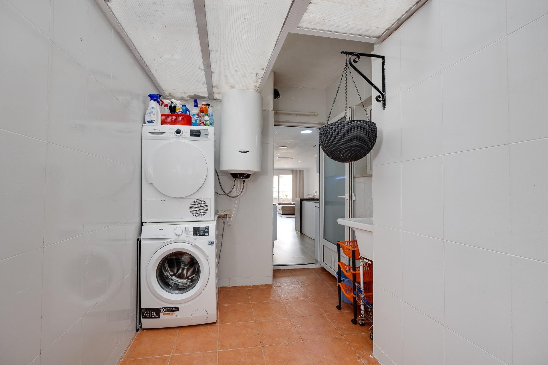 Segunda mano - Apartamento -
Torrevieja - Centro