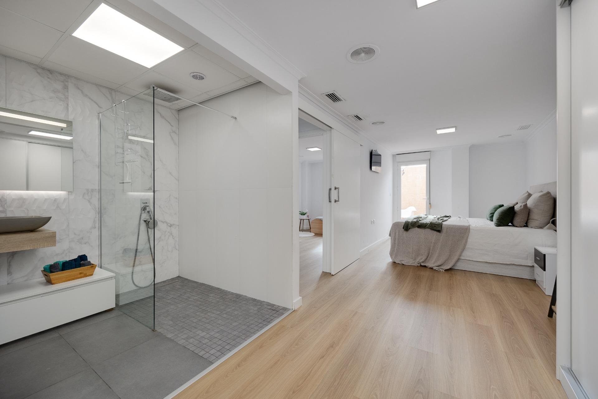 Segunda mano - Apartamento -
Torrevieja - Centro