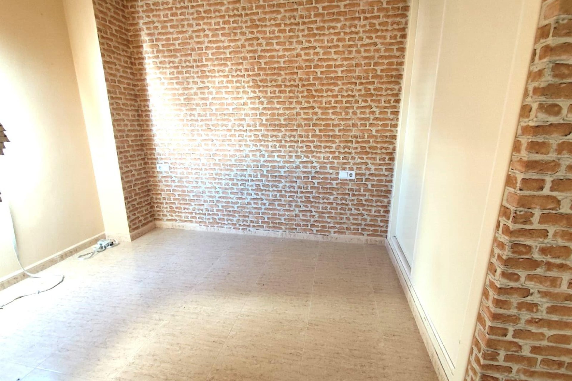 Segunda mano - Apartamento -
Torrevieja - Centro