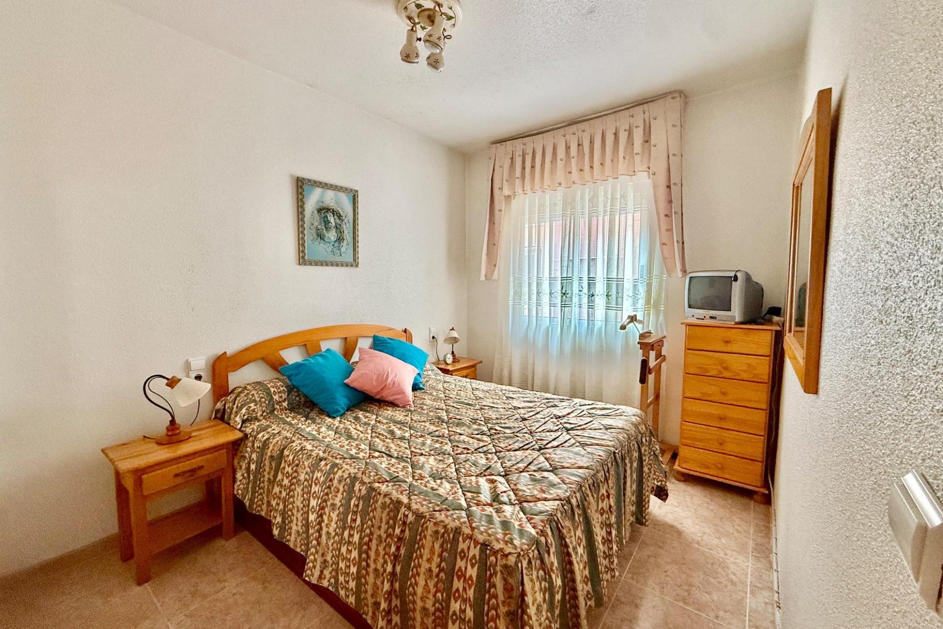 Segunda mano - Apartamento -
Torrevieja - Centro