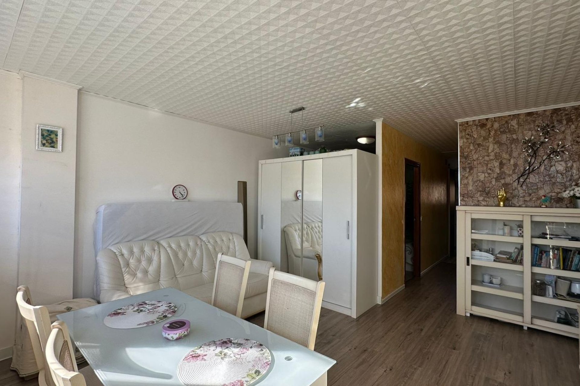 Segunda mano - Apartamento -
Torrevieja - Centro