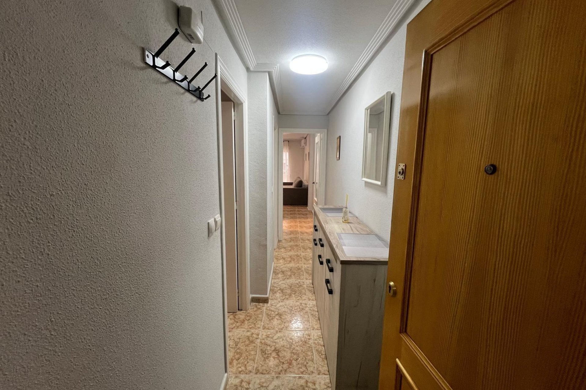 Segunda mano - Apartamento -
Torrevieja - Centro