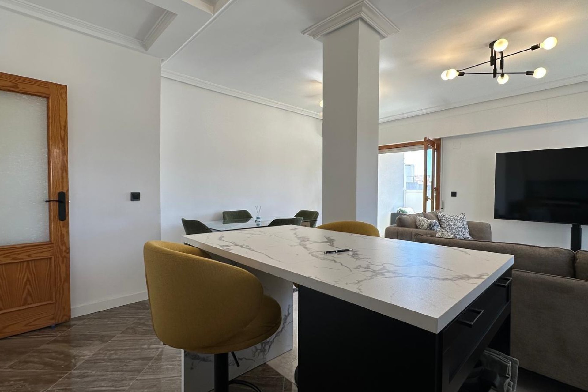 Segunda mano - Apartamento -
Torrevieja - Centro