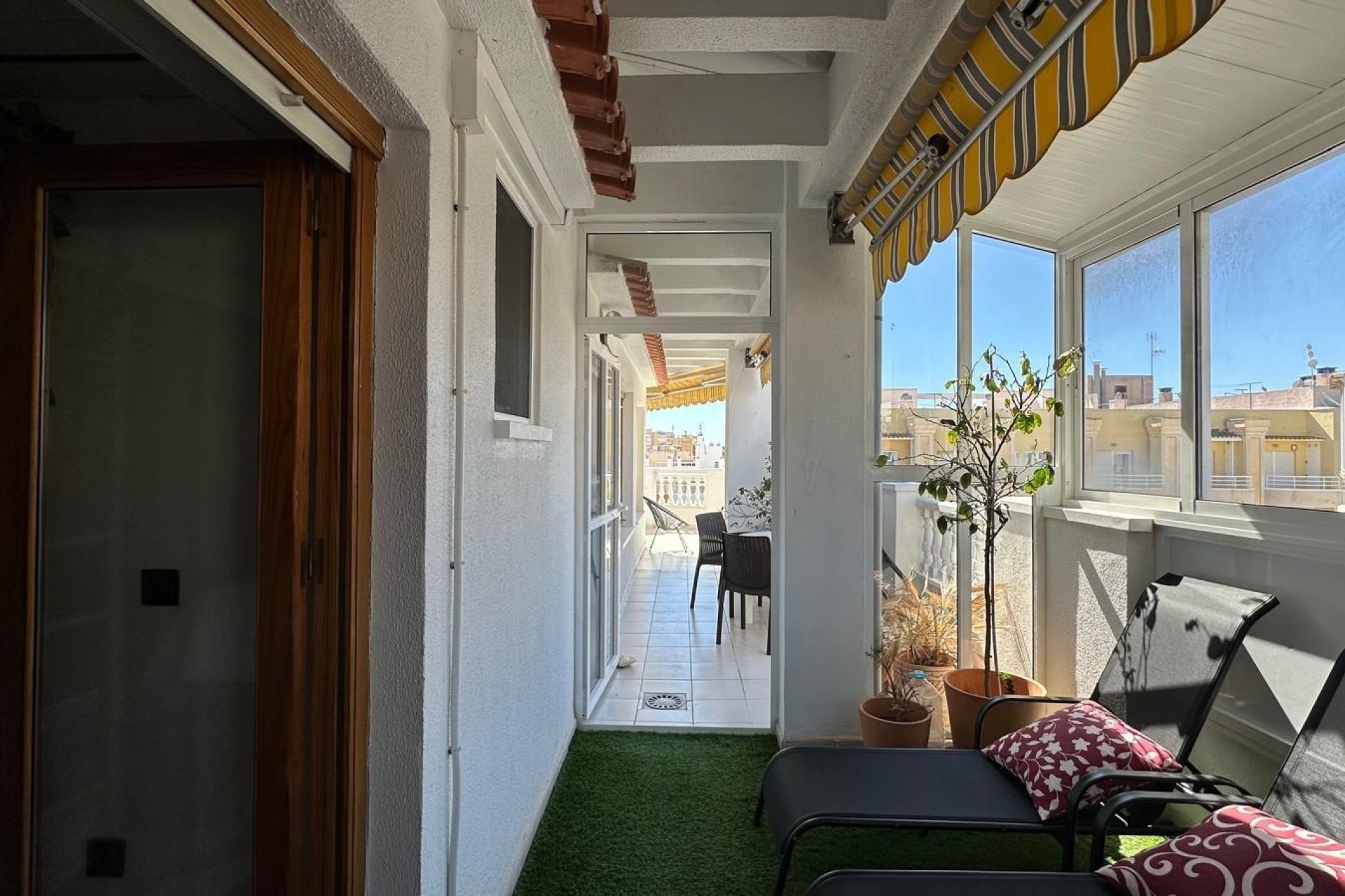 Segunda mano - Apartamento -
Torrevieja - Centro