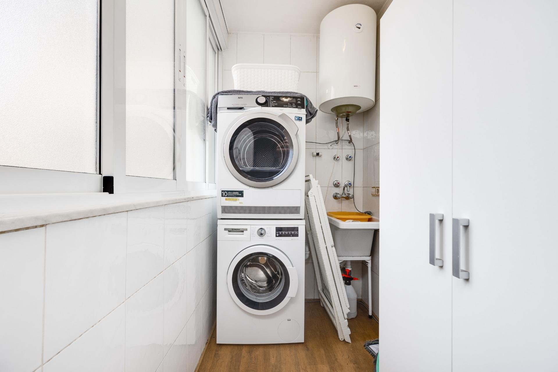 Segunda mano - Apartamento -
Torrevieja - Centro