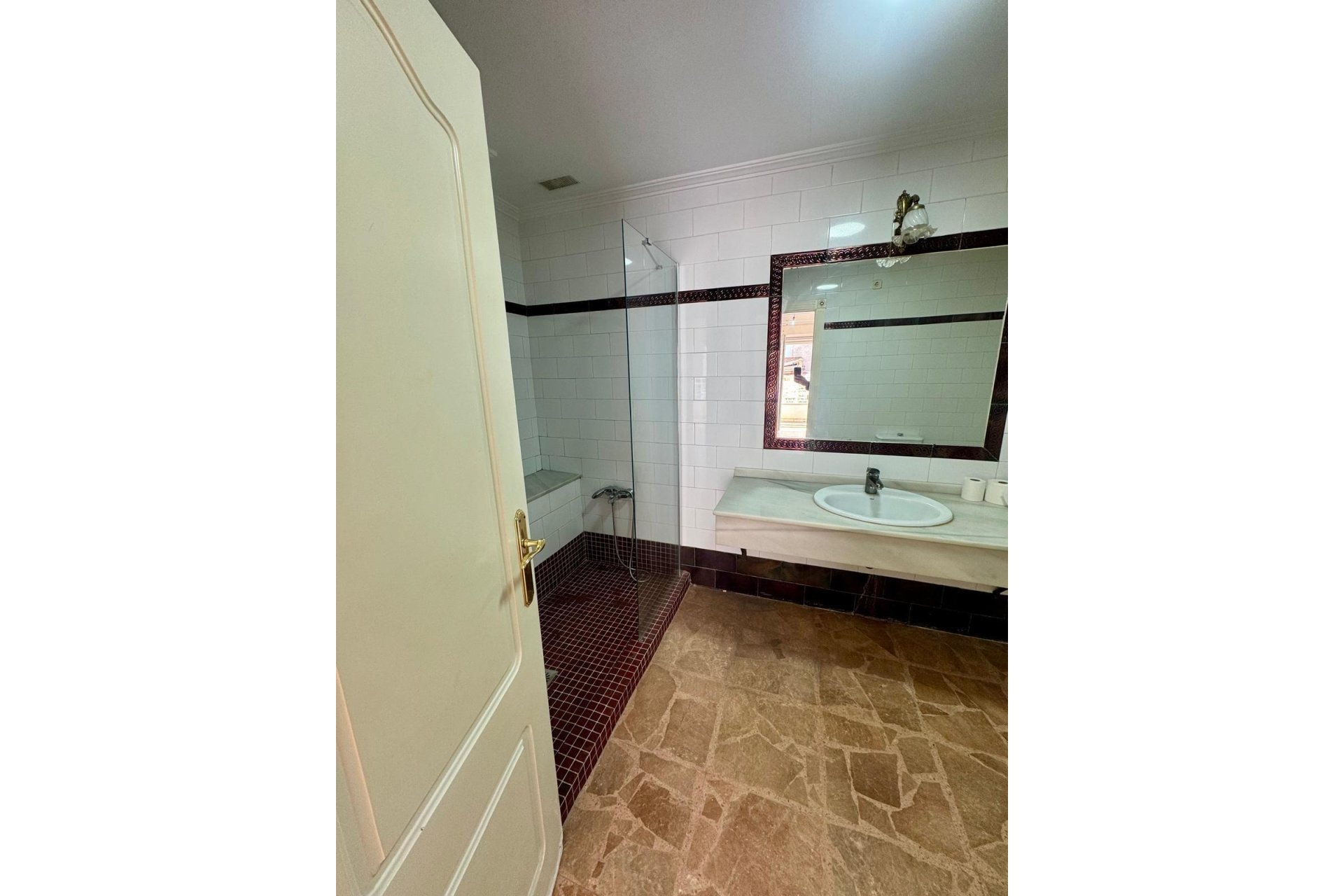 Segunda mano - Apartamento -
Torrevieja - Centro