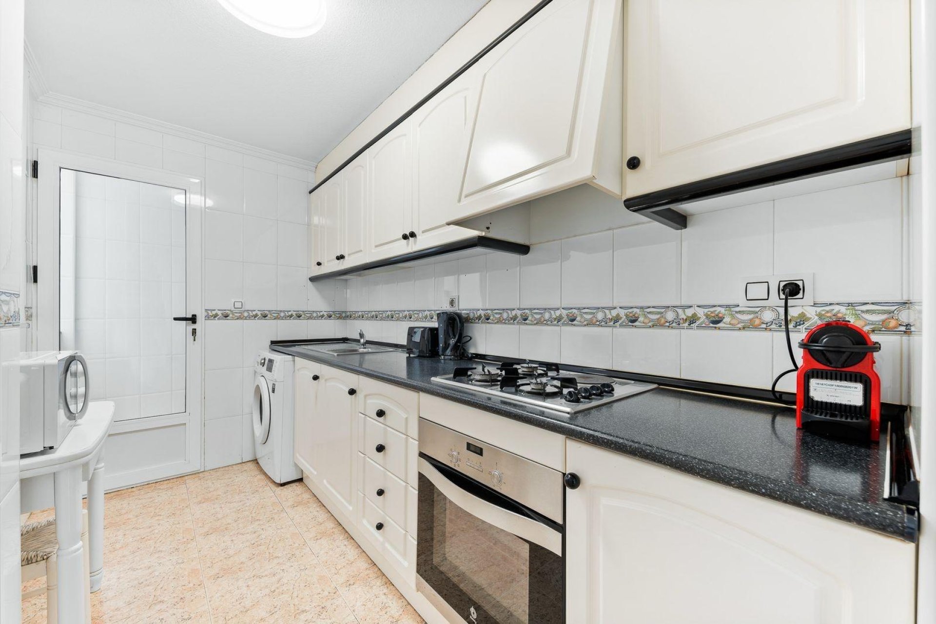 Segunda mano - Apartamento -
Torrevieja - Centro