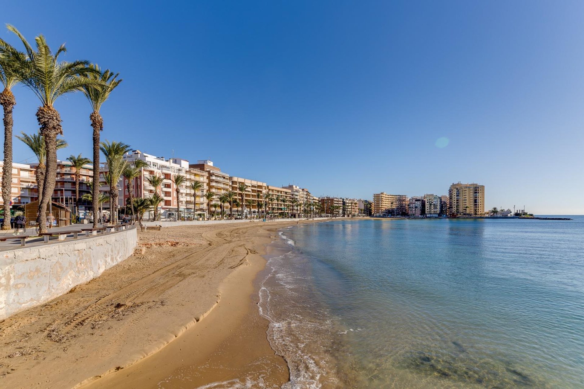 Segunda mano - Apartamento -
Torrevieja - Centro