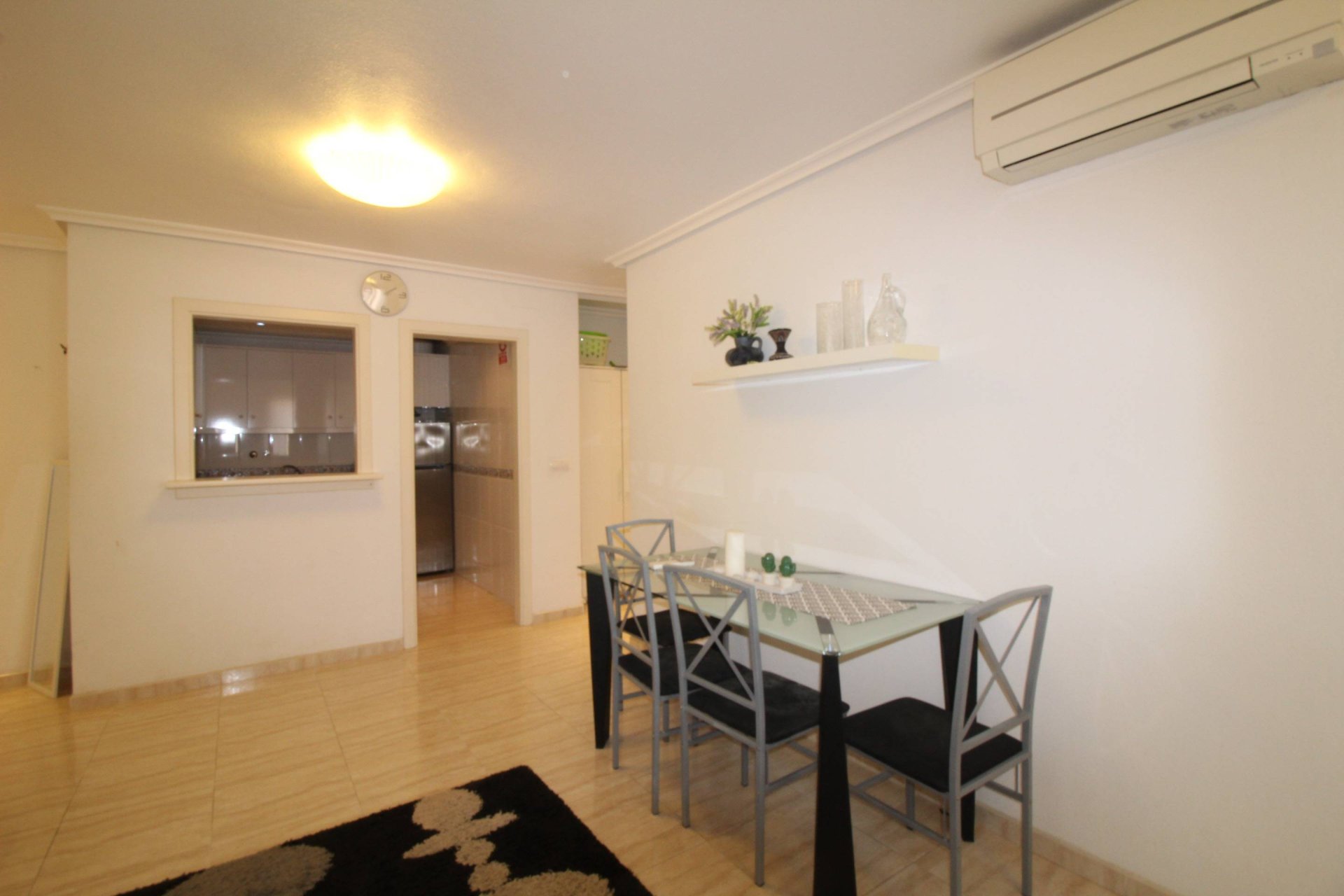 Segunda mano - Apartamento -
Torrevieja - Centro