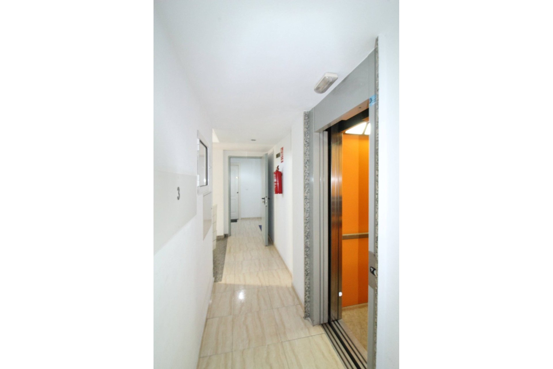 Segunda mano - Apartamento -
Torrevieja - Centro