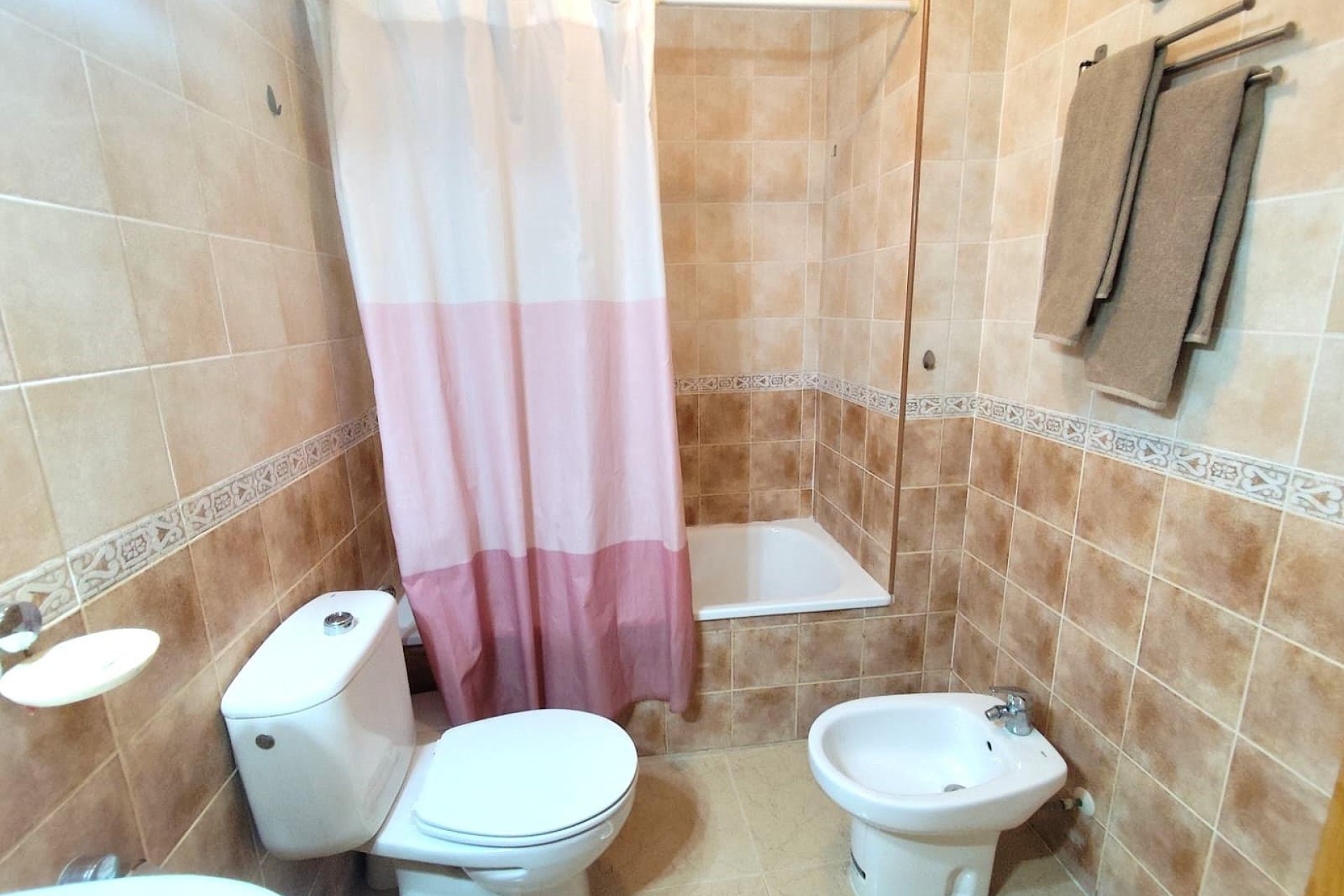 Segunda mano - Apartamento -
Torrevieja - Centro