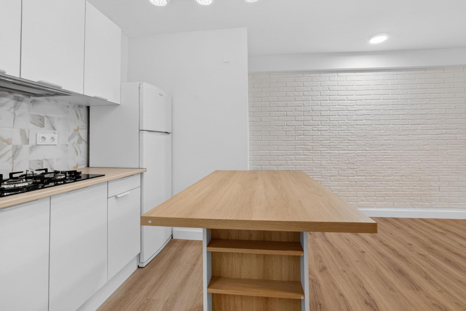 Segunda mano - Apartamento -
Torrevieja - Centro