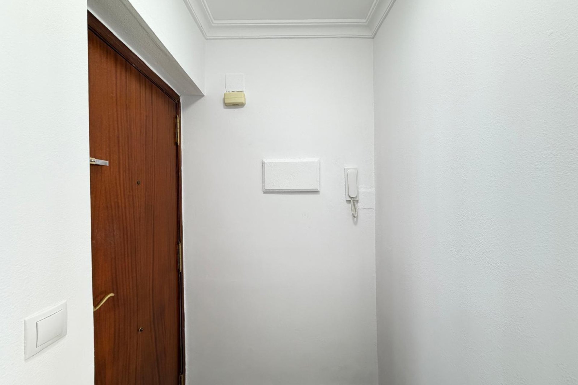 Segunda mano - Apartamento -
Torrevieja - Centro
