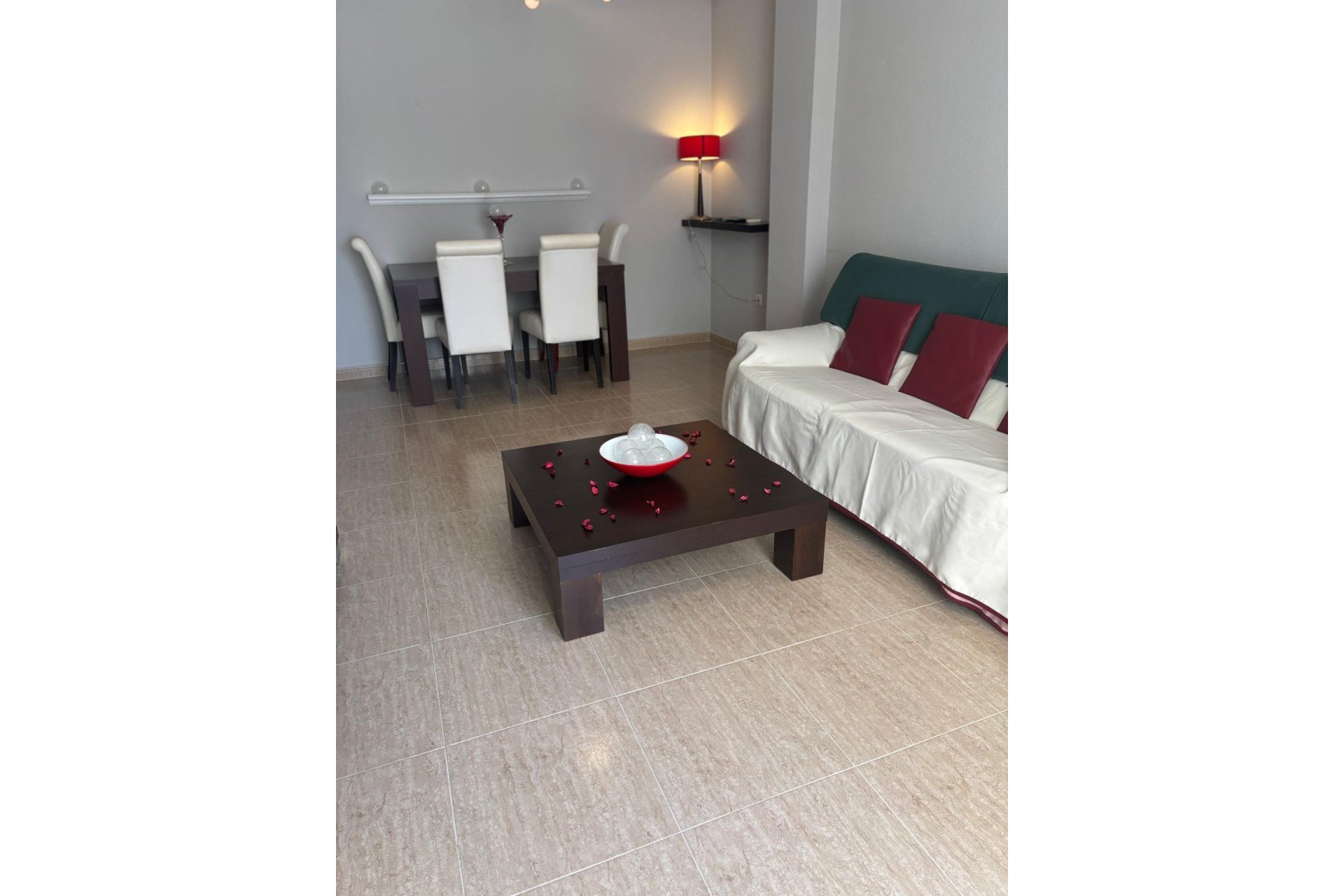 Segunda mano - Apartamento -
Torrevieja - Centro