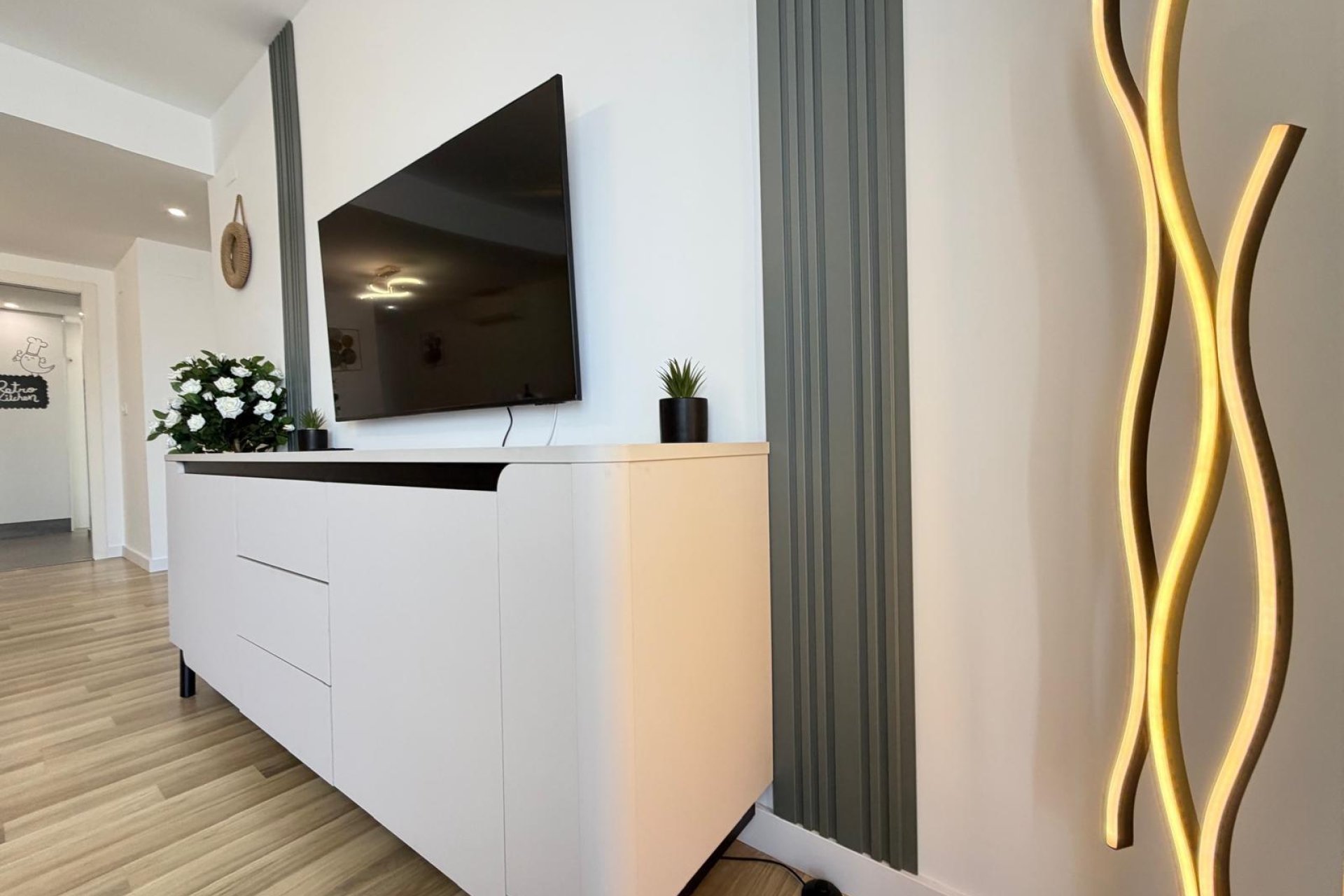 Segunda mano - Apartamento -
Torrevieja - Centro