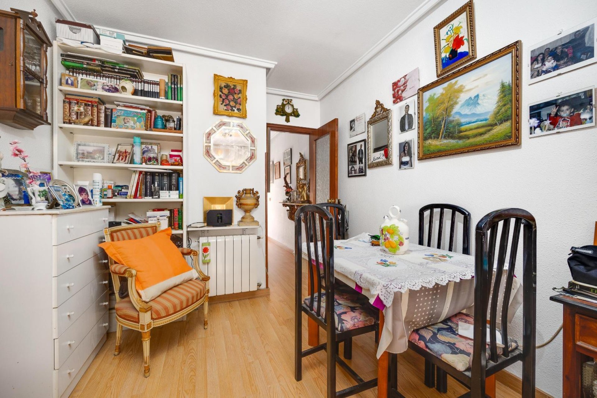 Segunda mano - Apartamento -
Torrevieja - Centro