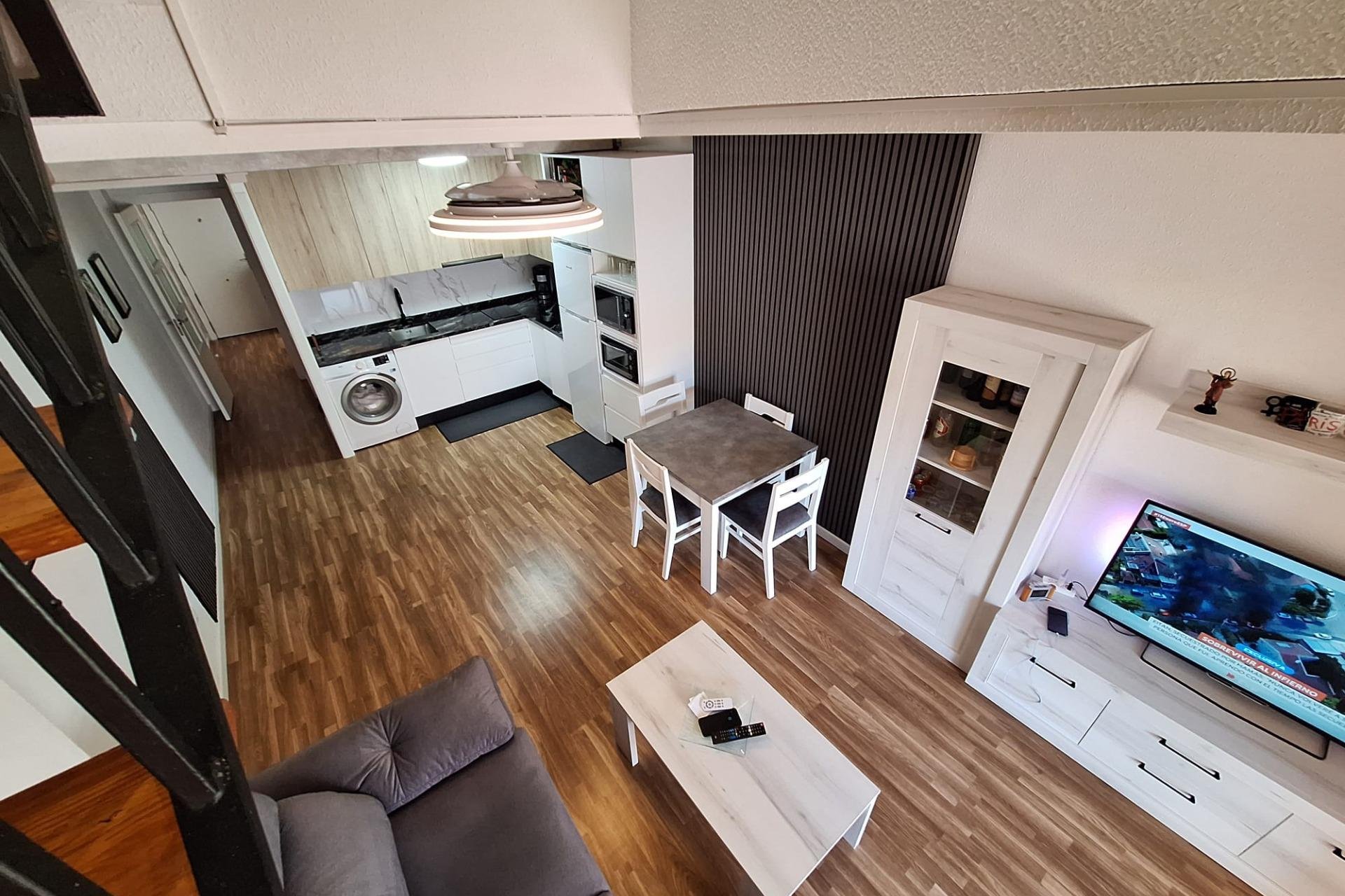Segunda mano - Apartamento -
Torrevieja - Centro