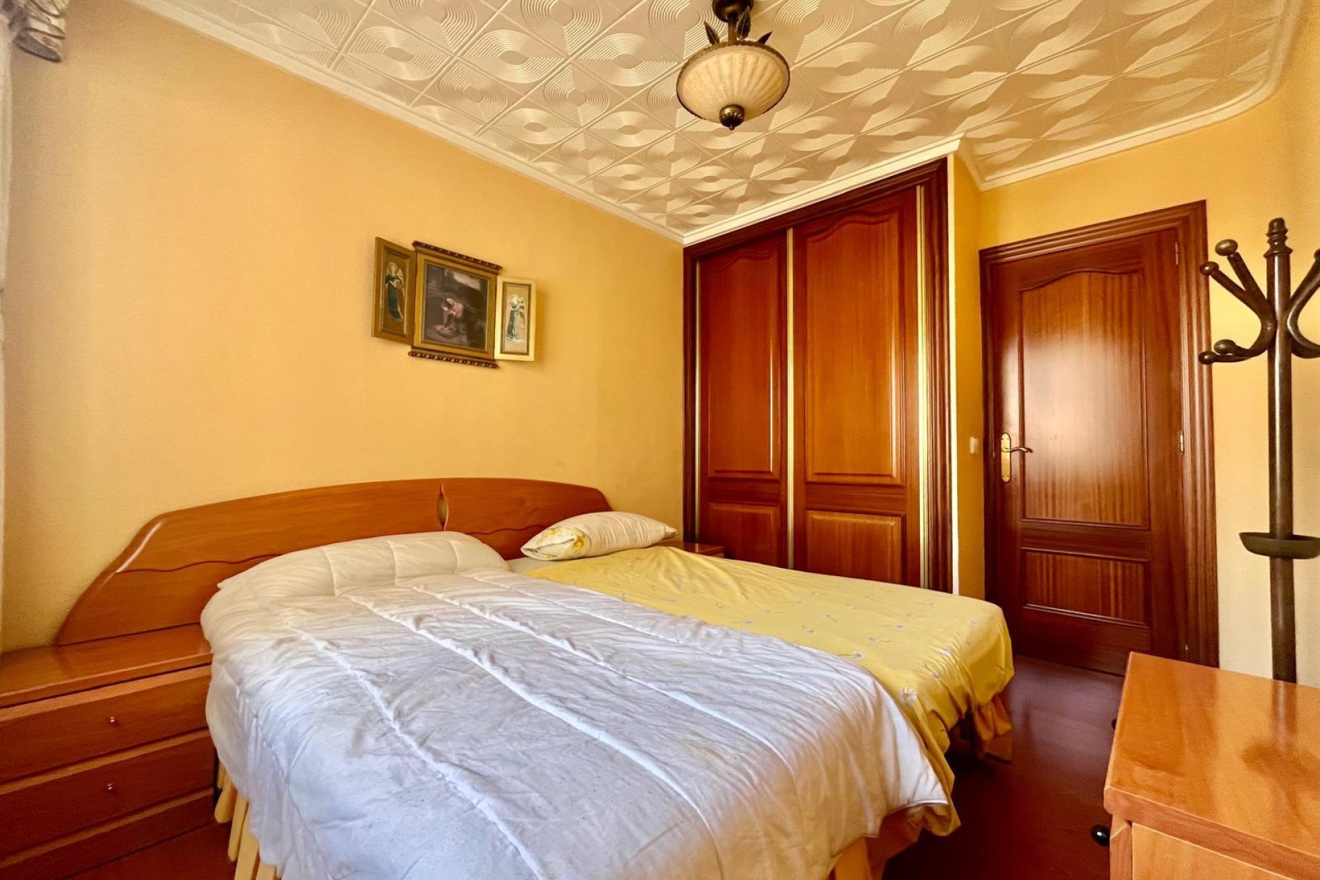 Segunda mano - Apartamento -
Torrevieja - Centro