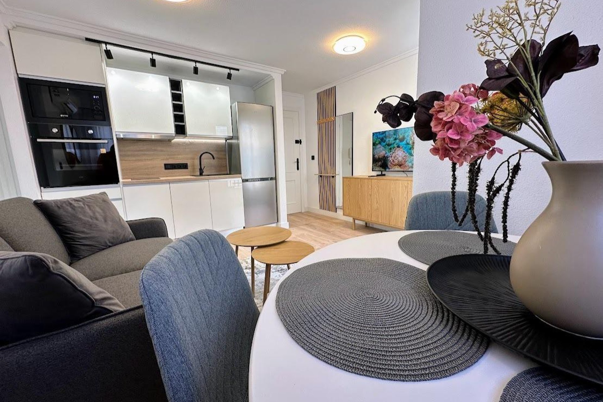 Segunda mano - Apartamento -
Torrevieja - Centro