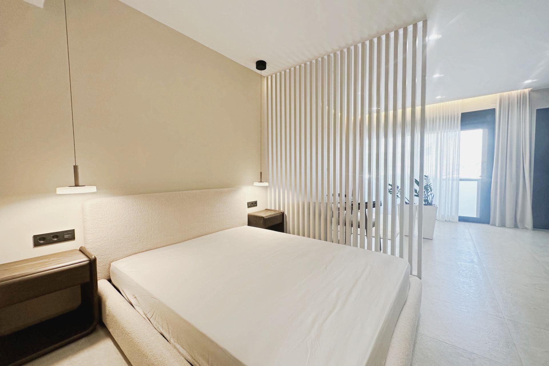 Segunda mano - Apartamento -
Torrevieja - Centro