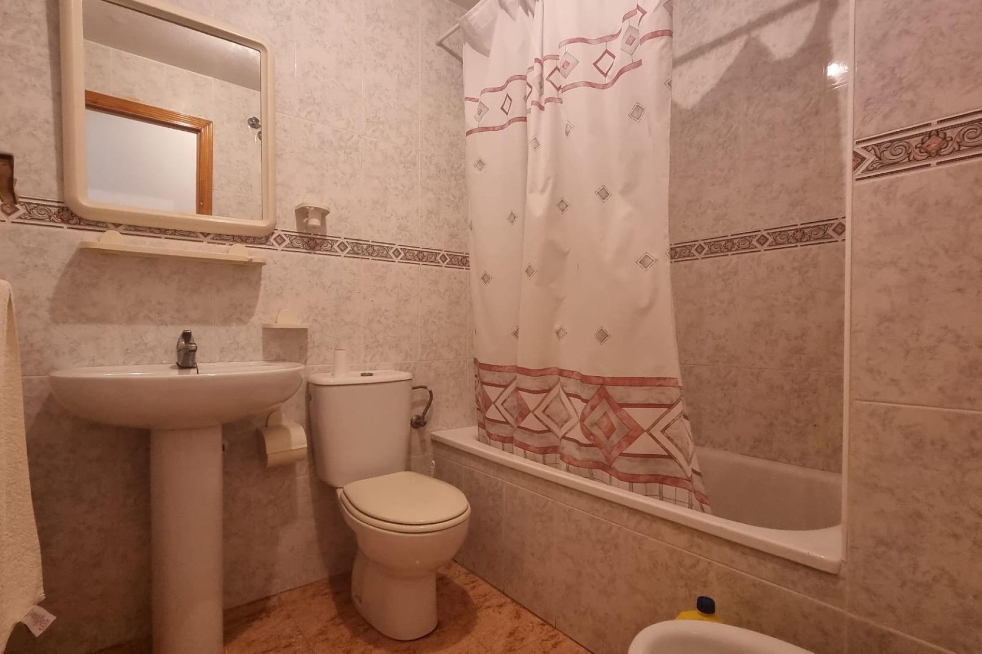 Segunda mano - Apartamento -
Torrevieja - Centro