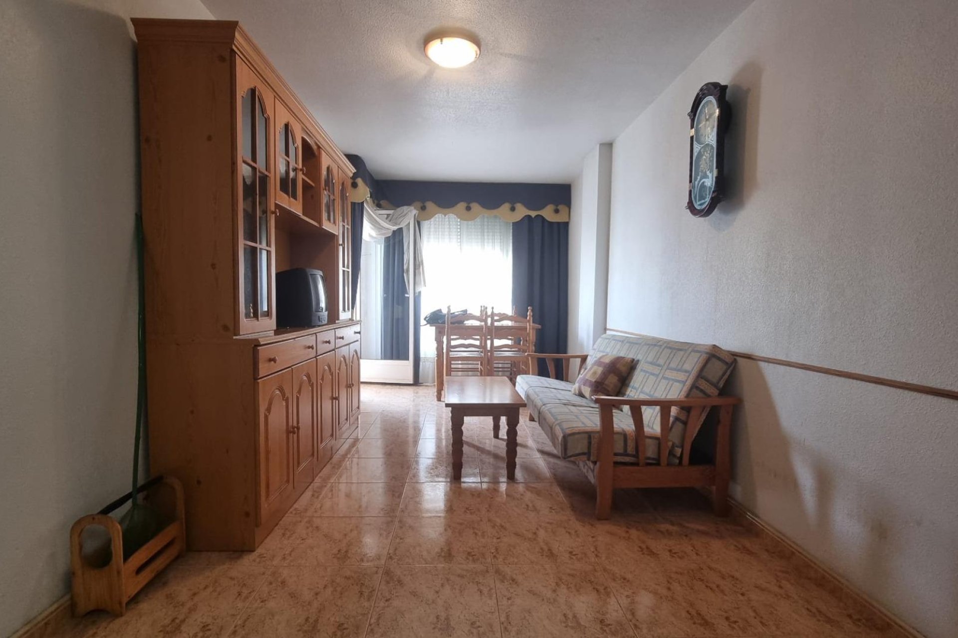 Segunda mano - Apartamento -
Torrevieja - Centro