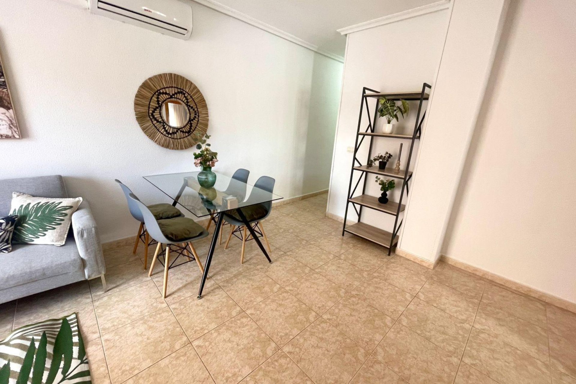 Segunda mano - Apartamento -
Torrevieja - Centro