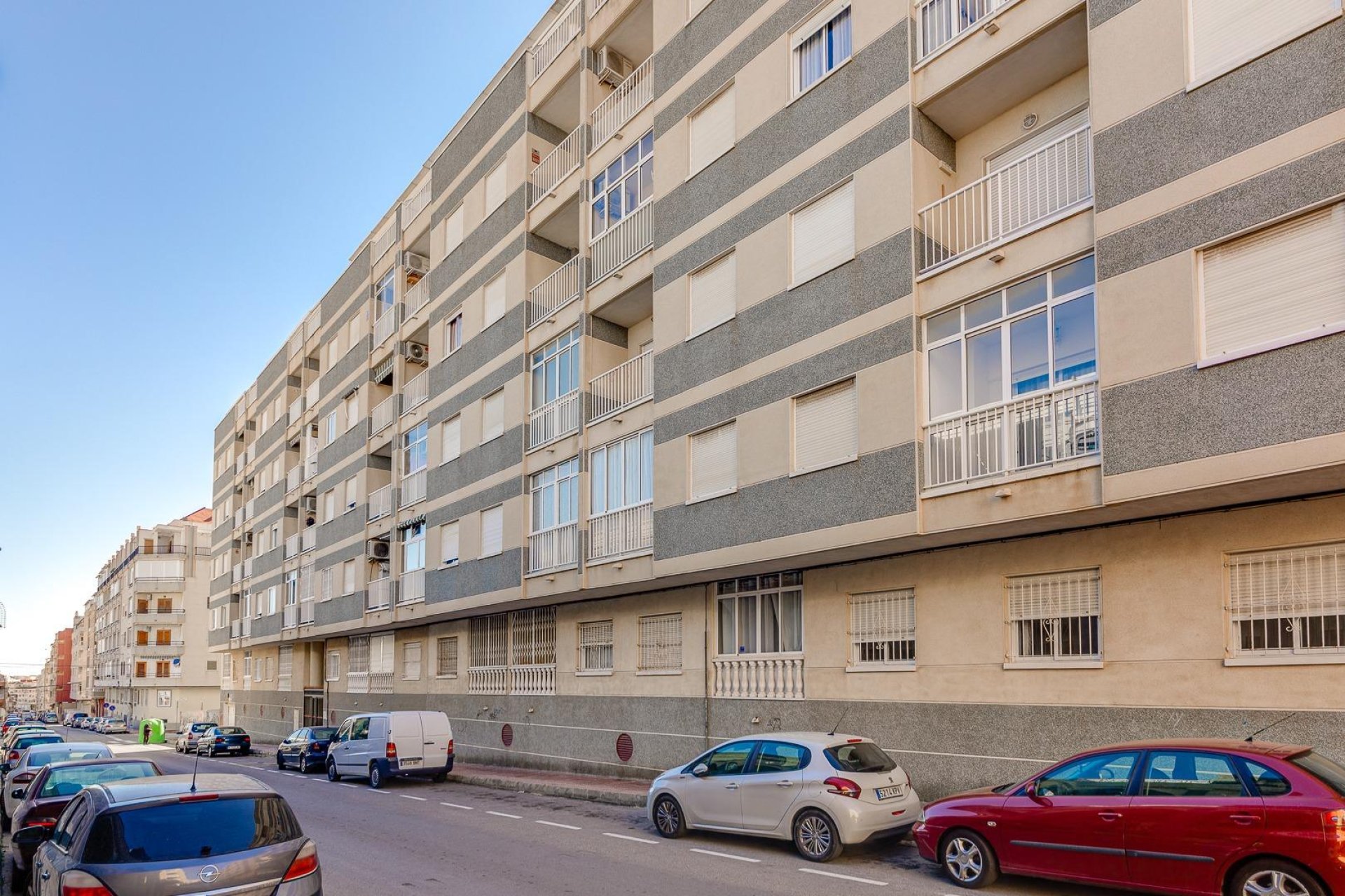 Segunda mano - Apartamento -
Torrevieja - Centro
