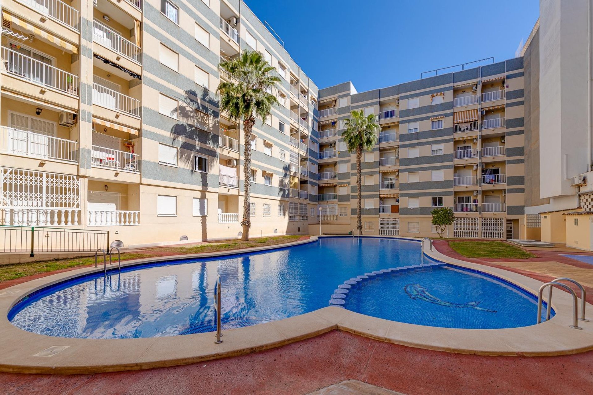 Segunda mano - Apartamento -
Torrevieja - Centro