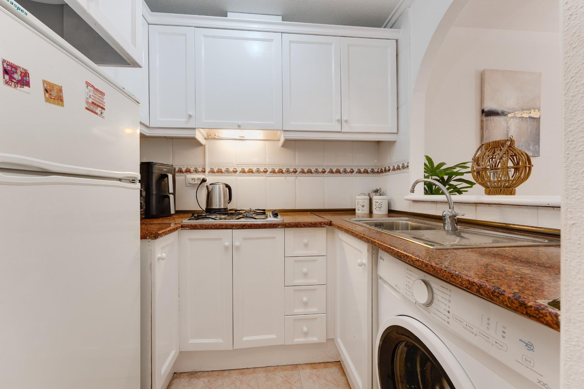 Segunda mano - Apartamento -
Torrevieja - Centro