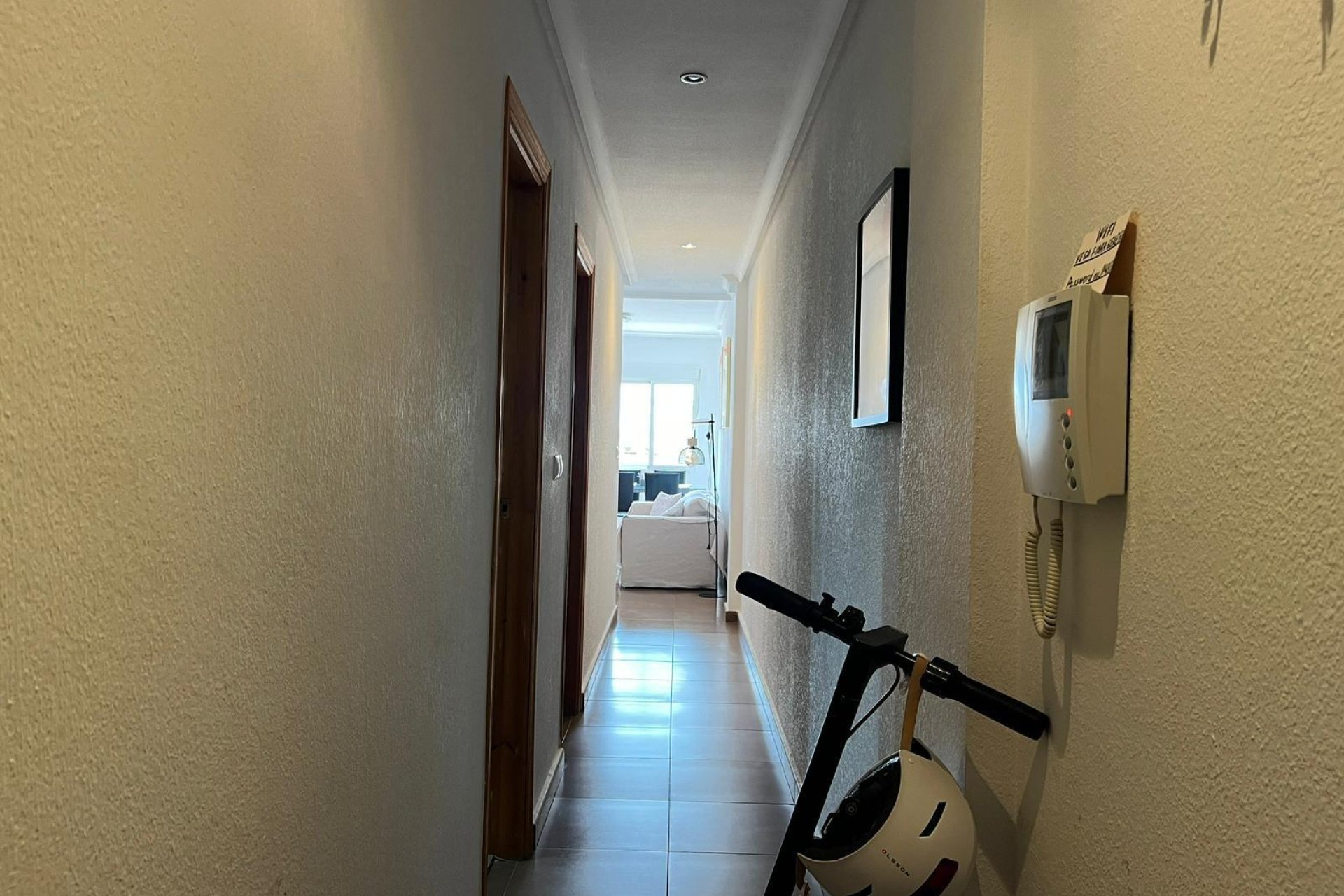 Segunda mano - Apartamento -
Torrevieja - Centro