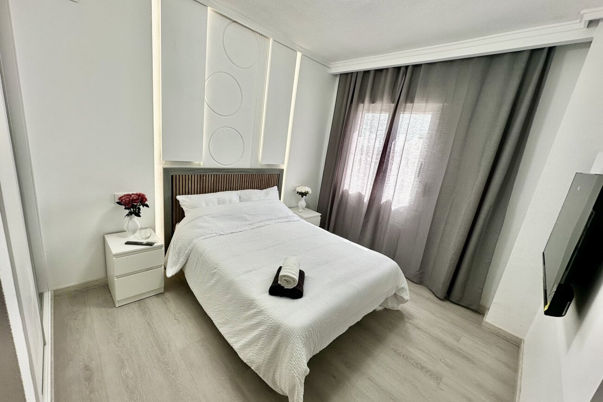 Segunda mano - Apartamento -
Torrevieja - Centro