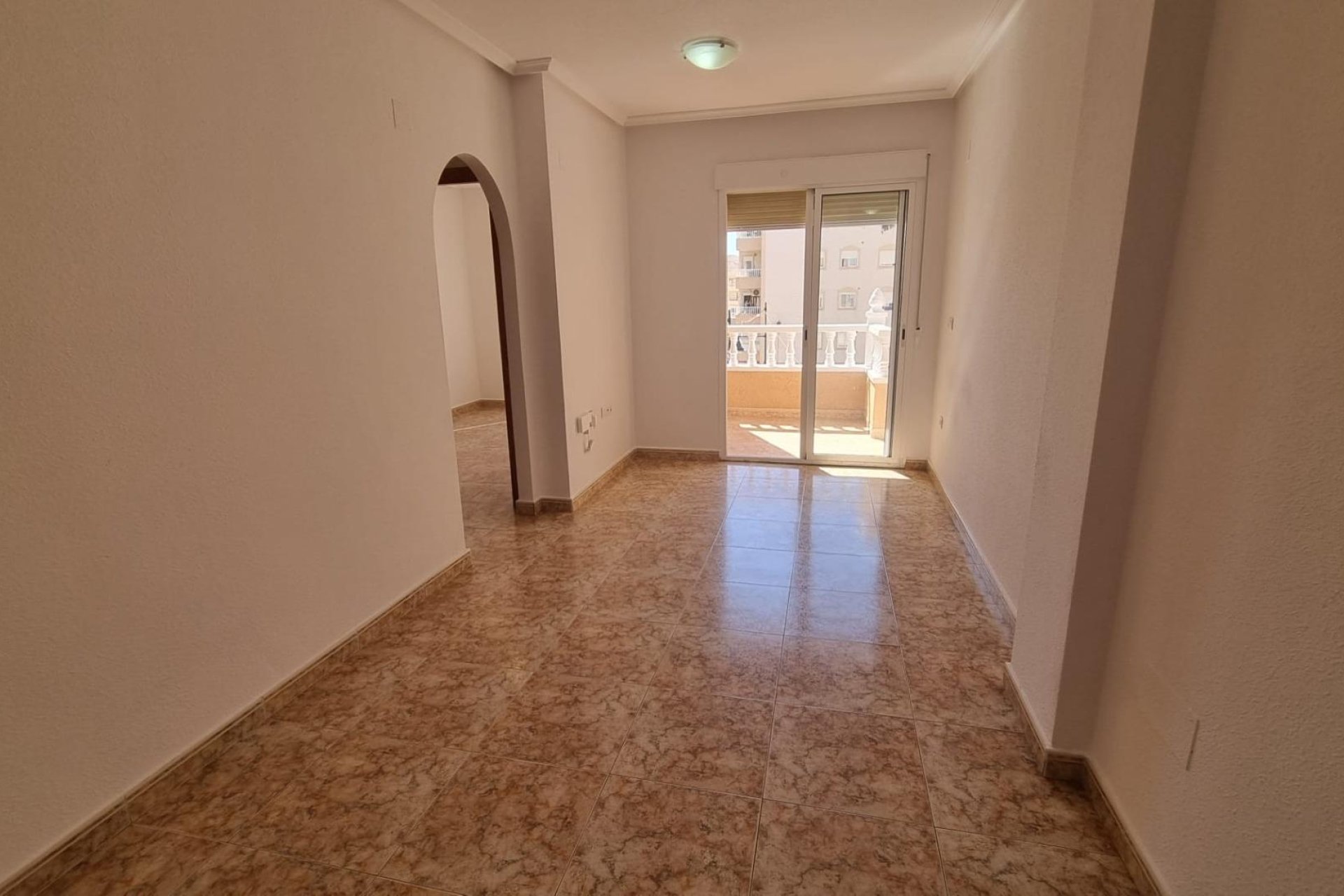 Segunda mano - Apartamento -
Torrevieja - Centro