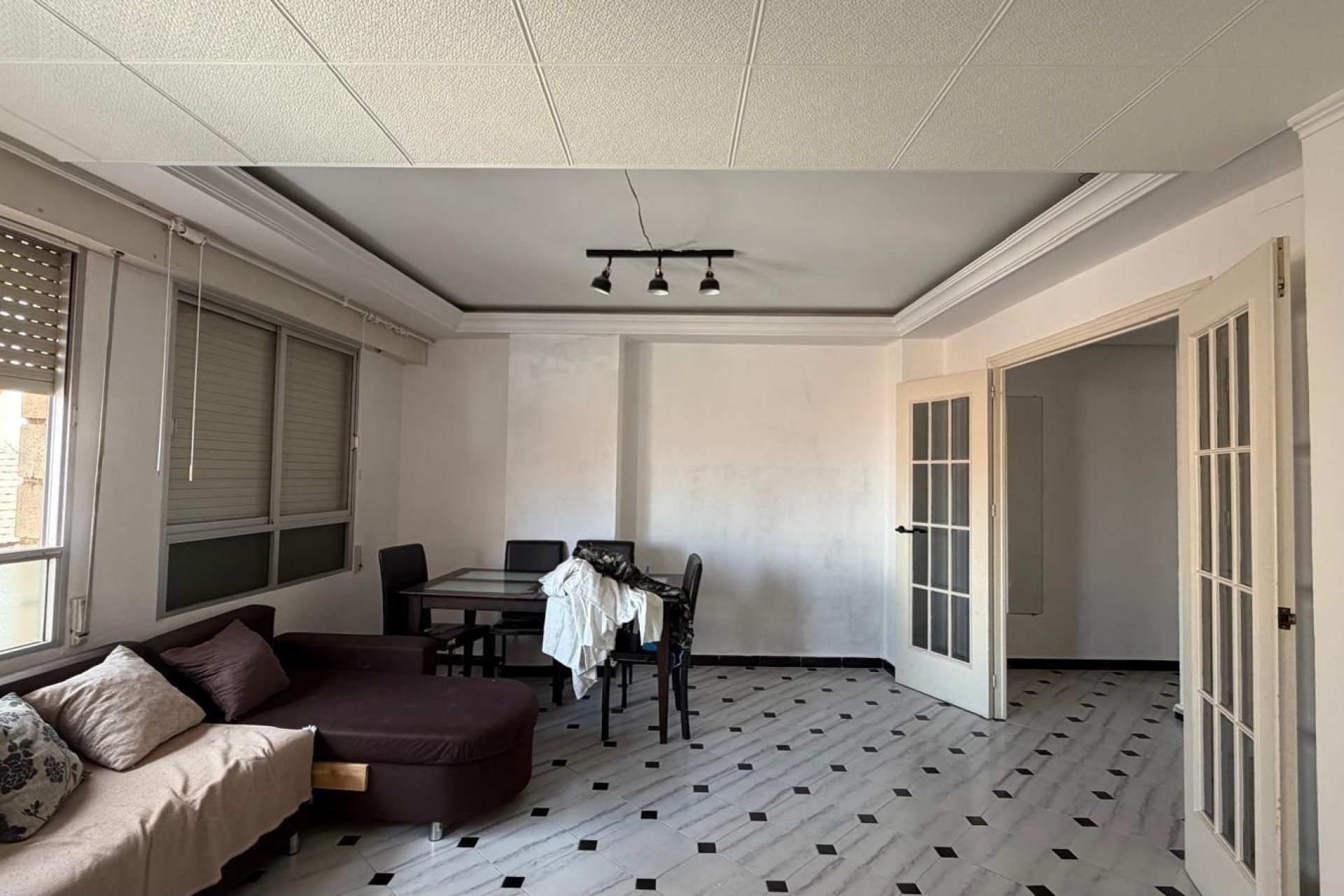 Segunda mano - Apartamento -
Torrevieja - Centro