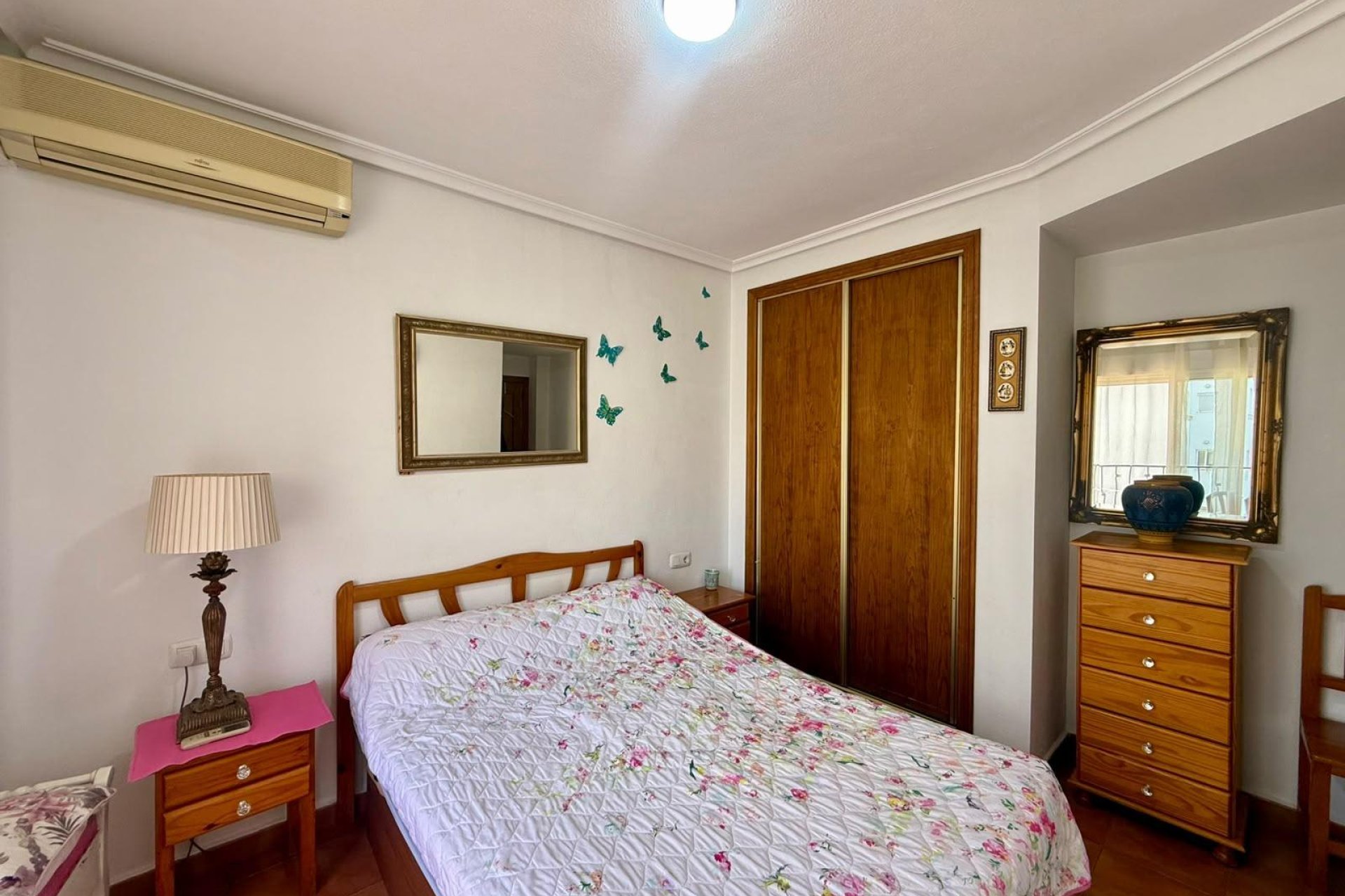 Segunda mano - Apartamento -
Torrevieja - Centro