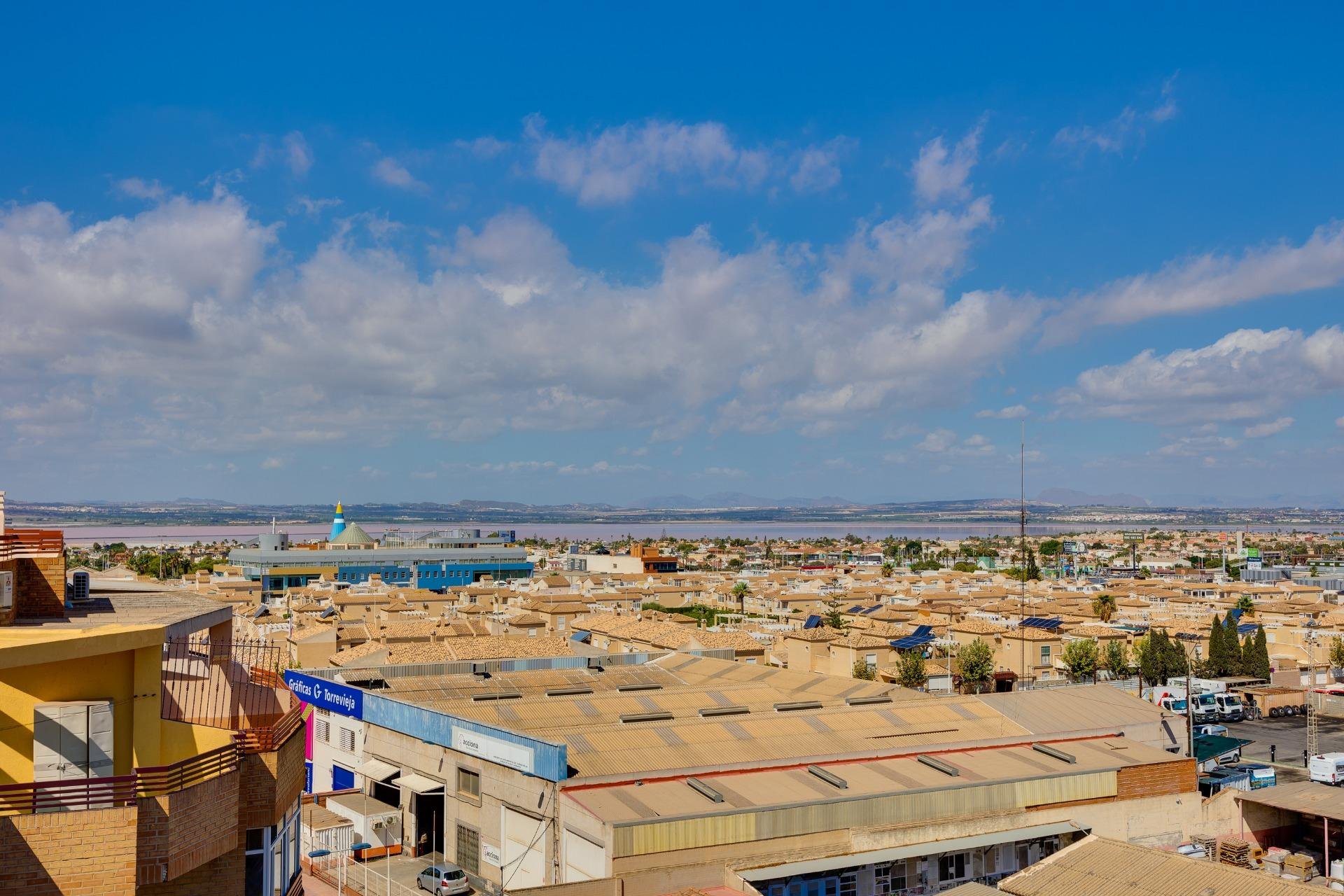Segunda mano - Apartamento -
Torrevieja - Centro