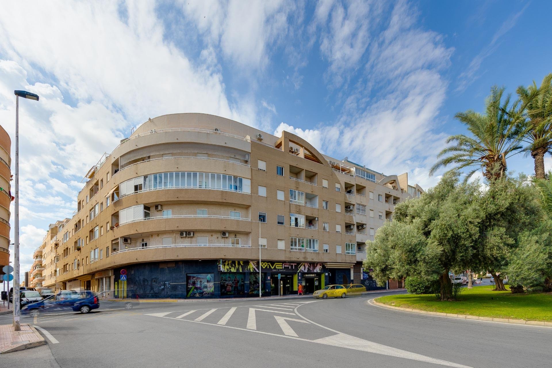 Segunda mano - Apartamento -
Torrevieja - Centro