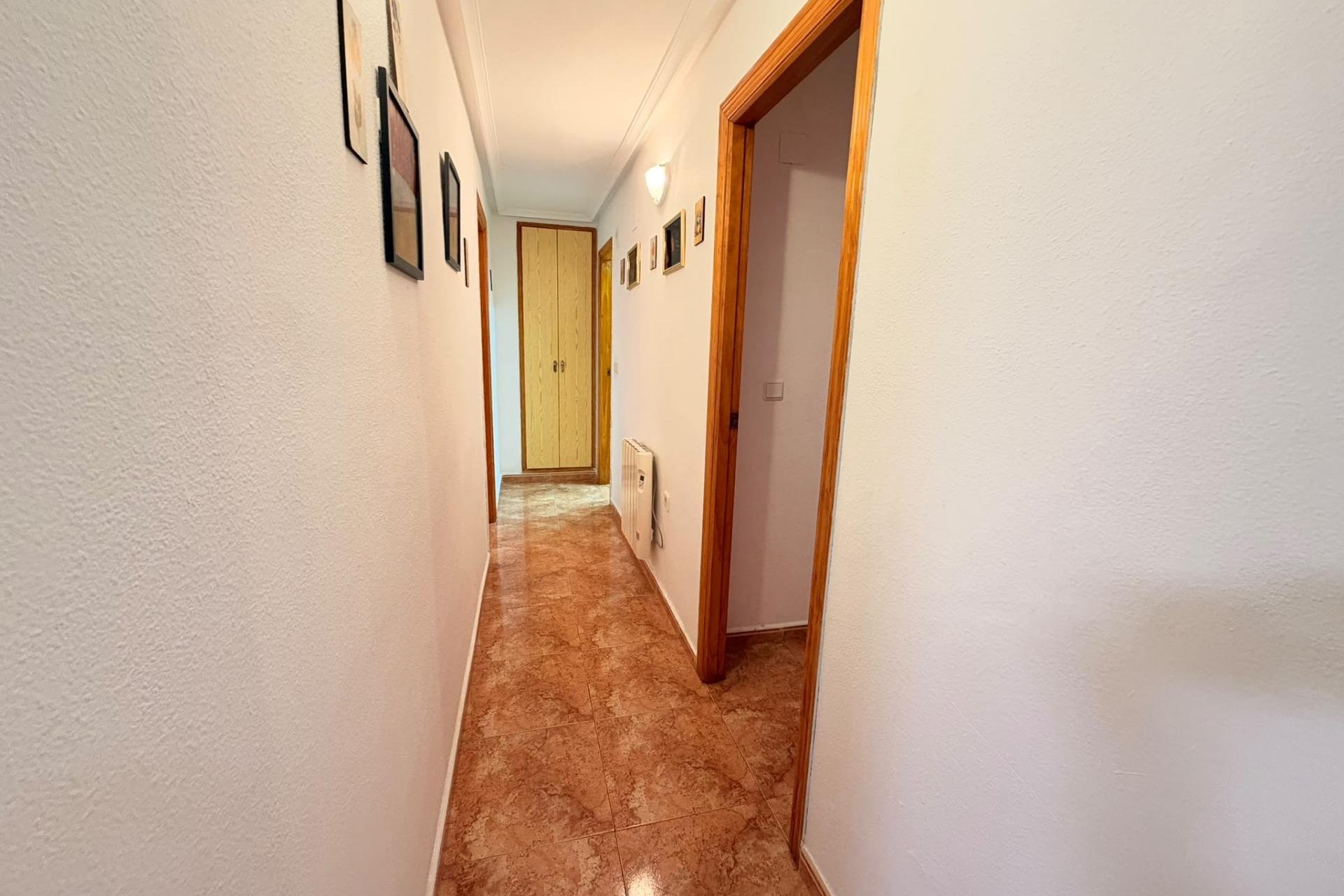 Segunda mano - Apartamento -
Torrevieja - Centro