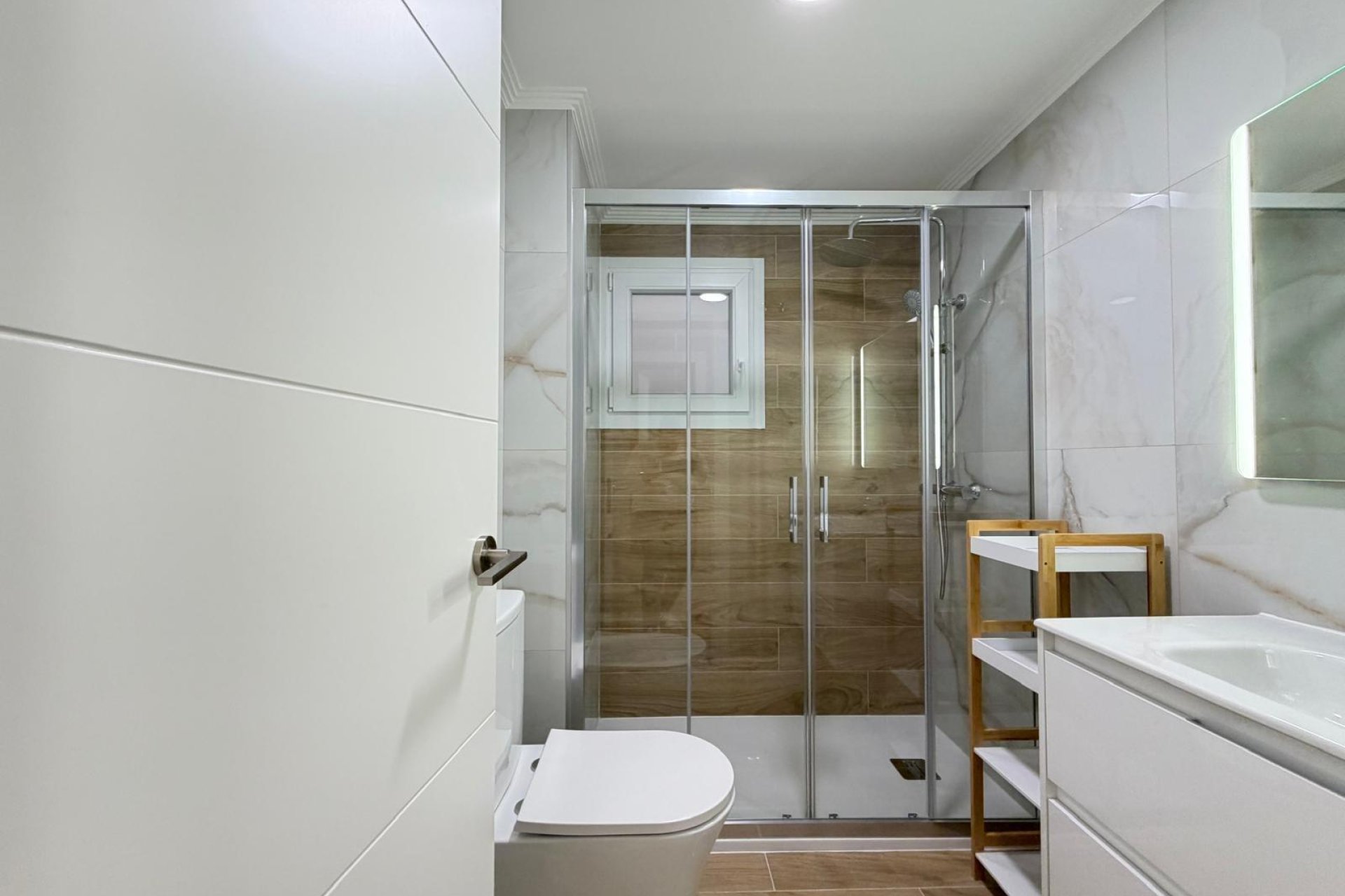 Segunda mano - Apartamento -
Torrevieja - Centro