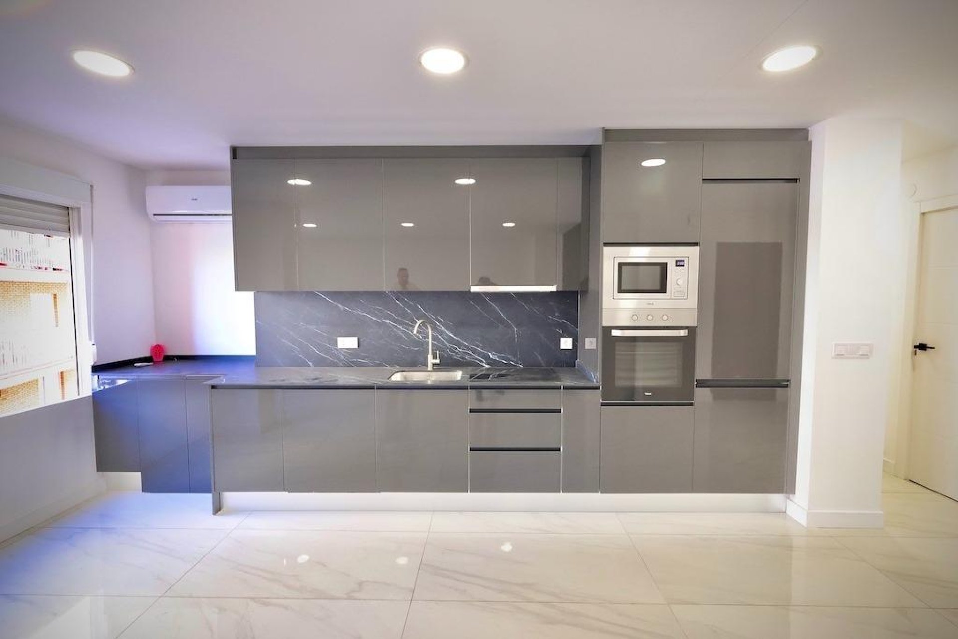Segunda mano - Apartamento -
Torrevieja - Costa Blanca