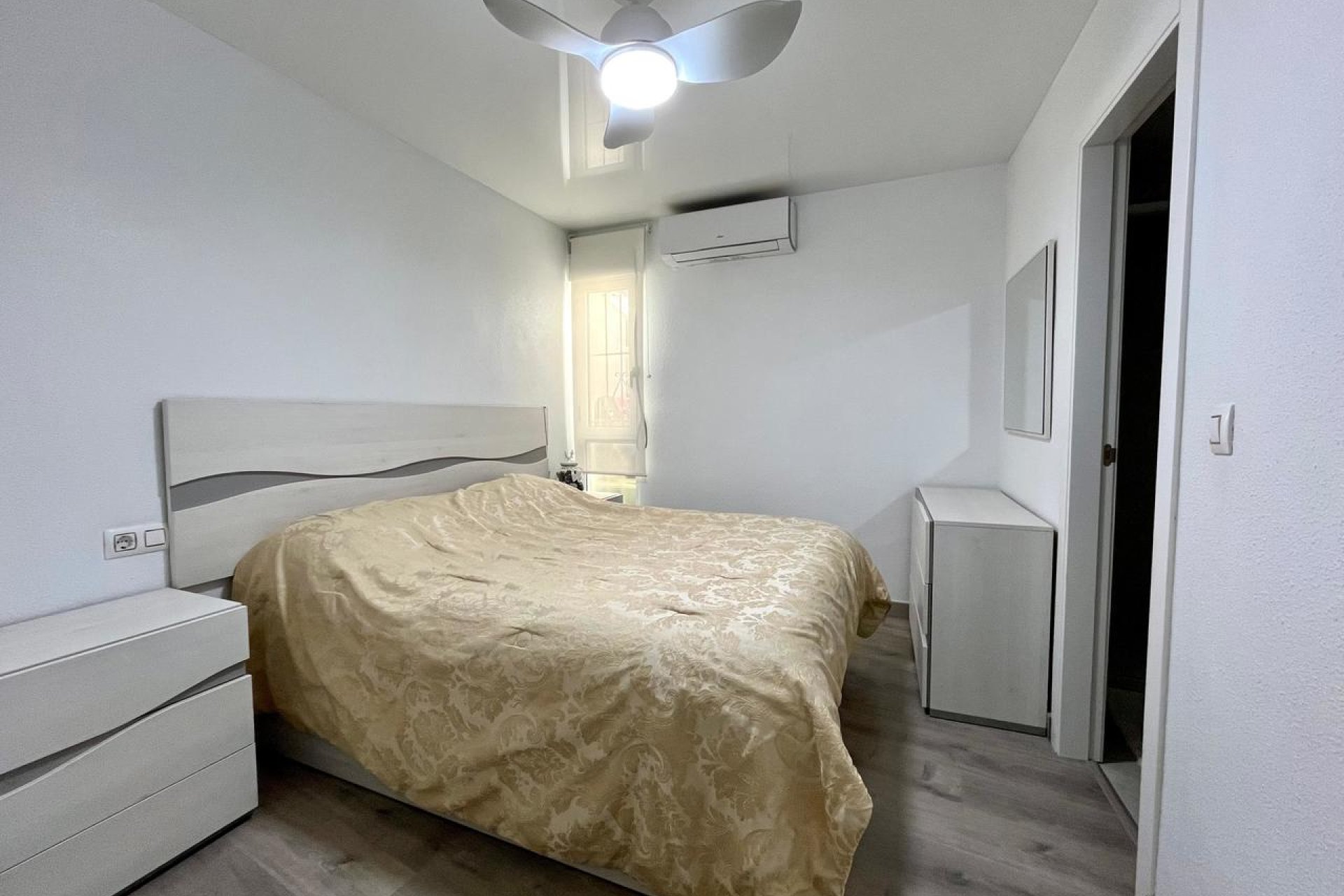 Segunda mano - Apartamento -
Torrevieja - Costa Blanca
