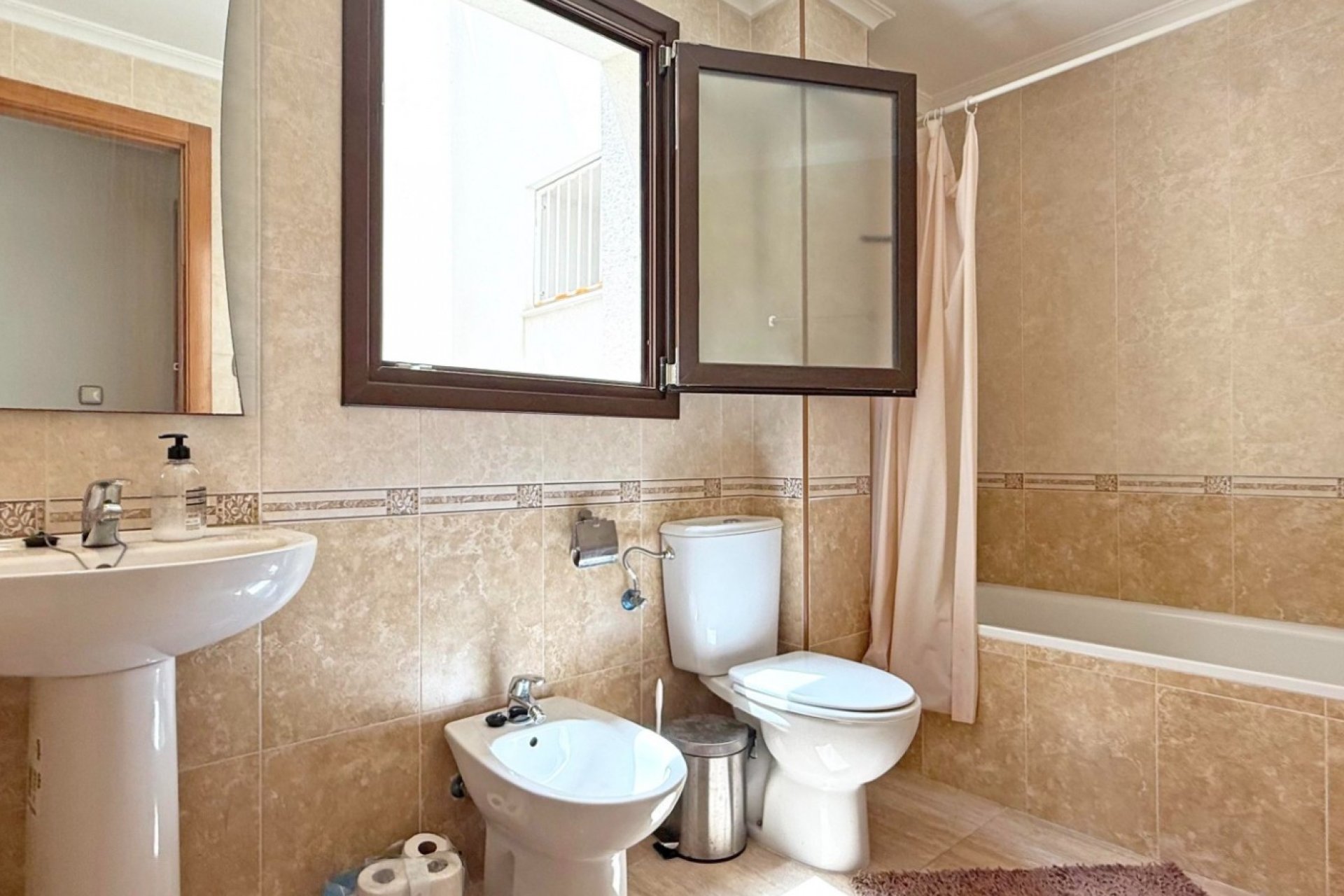 Segunda mano - Apartamento -
Torrevieja - Costa Blanca