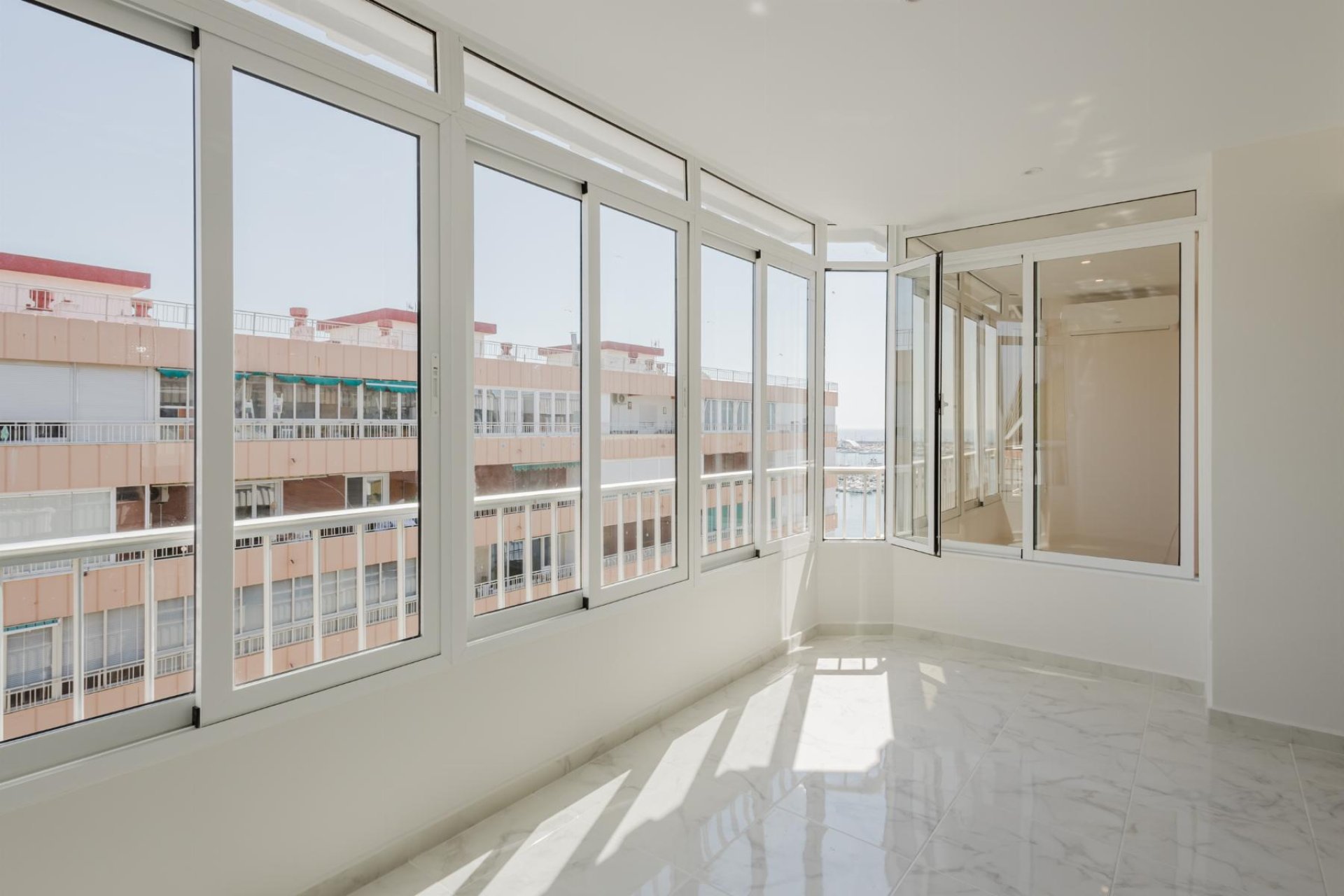 Segunda mano - Apartamento -
Torrevieja - Costa Blanca