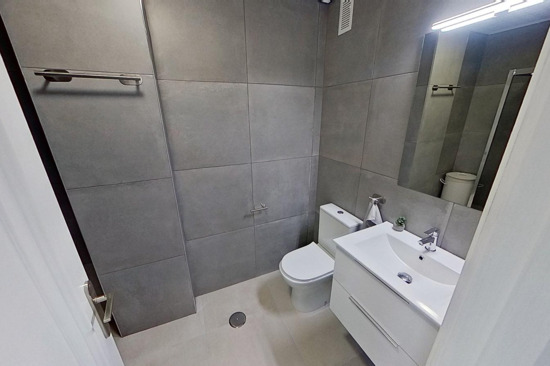 Segunda mano - Apartamento -
Torrevieja - Costa Blanca