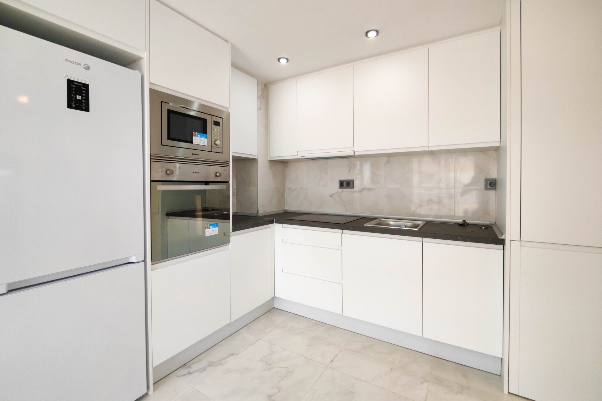 Segunda mano - Apartamento -
Torrevieja - Costa Blanca