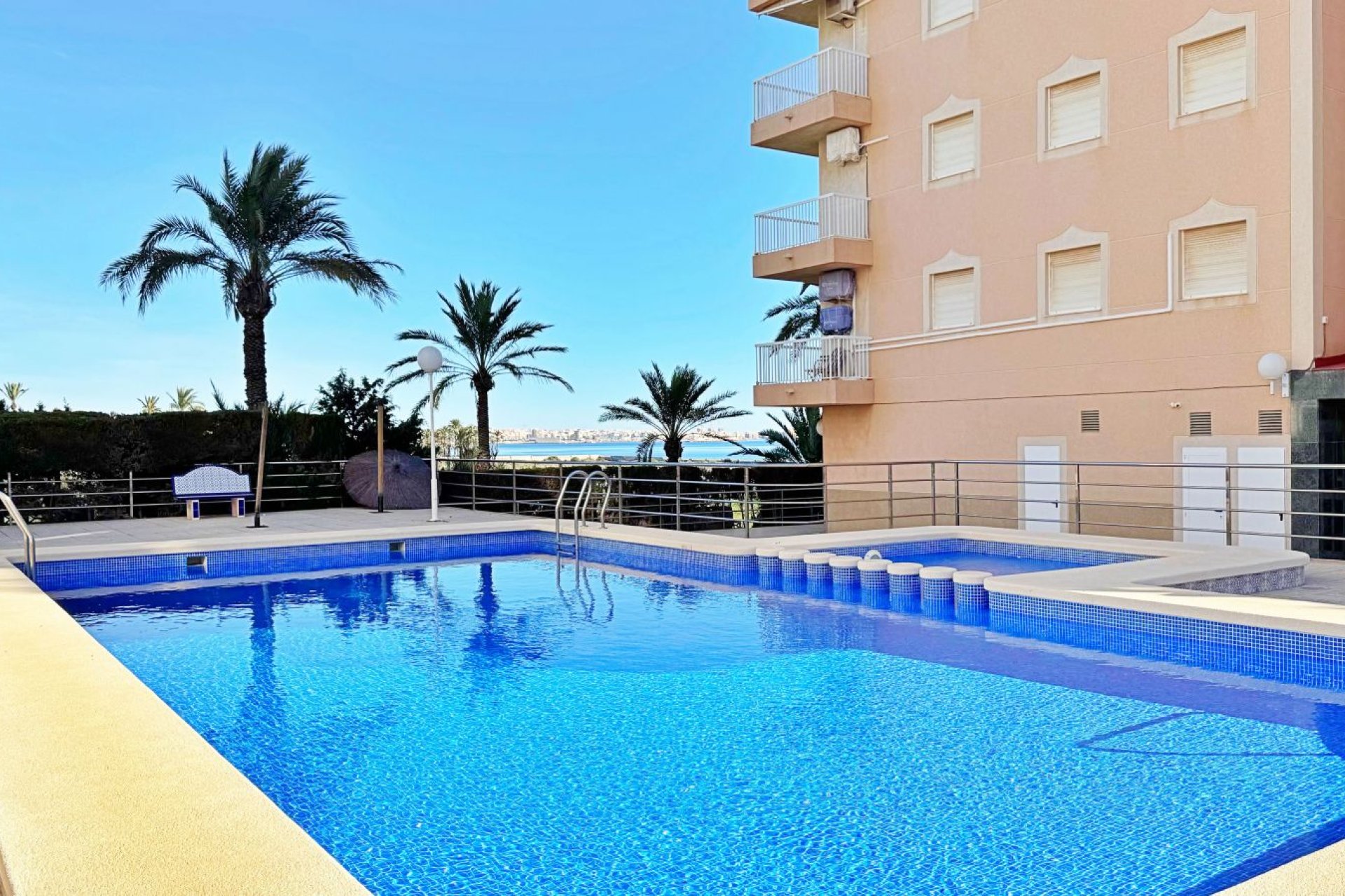 Segunda mano - Apartamento -
Torrevieja - Costa Blanca