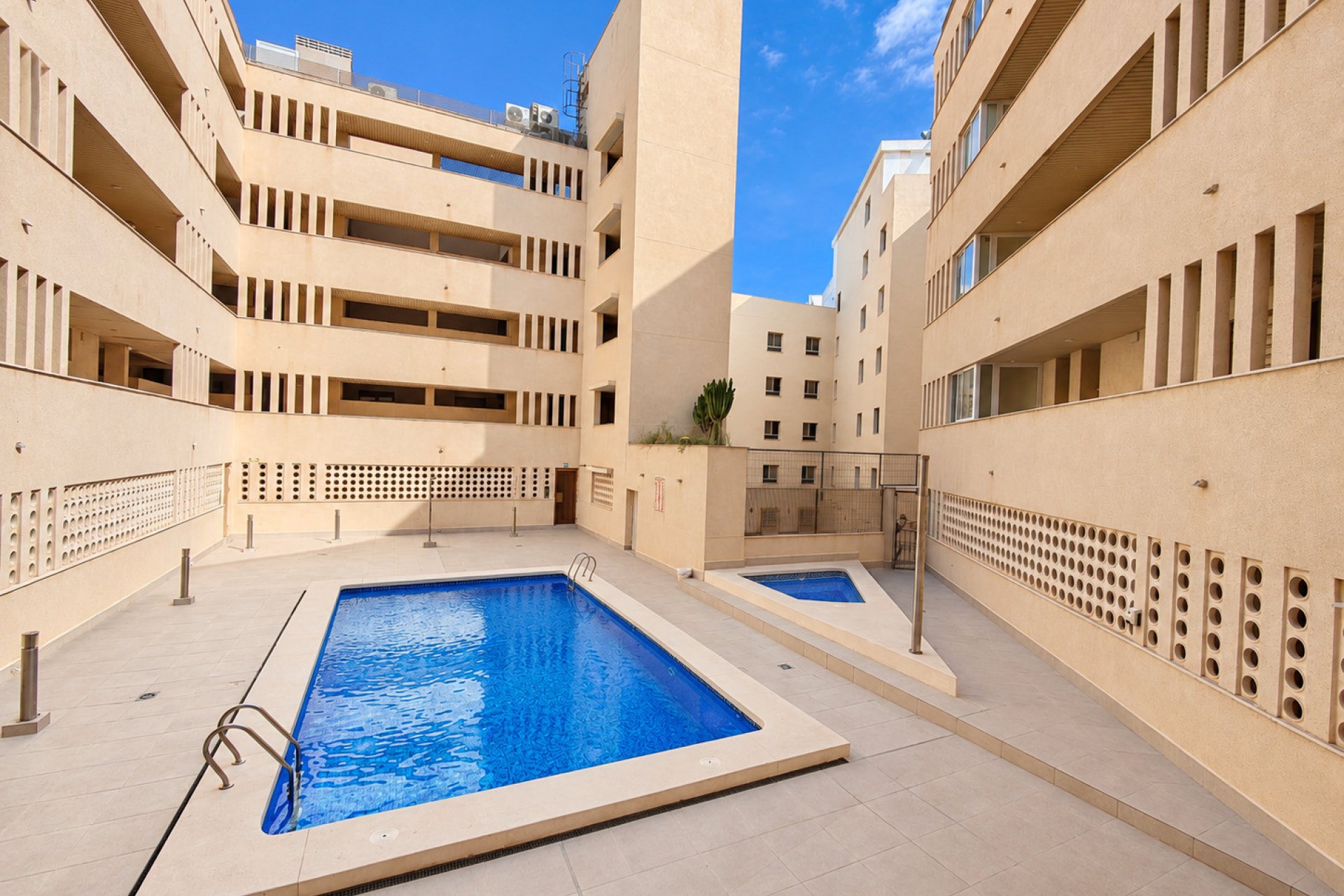 Segunda mano - Apartamento -
Torrevieja - Costa Blanca