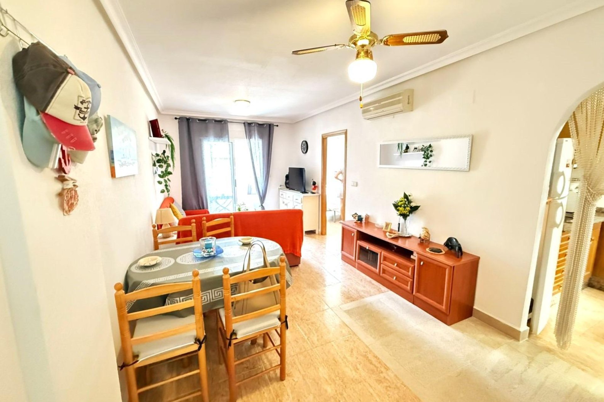 Segunda mano - Apartamento -
Torrevieja - Curva Del Palangre
